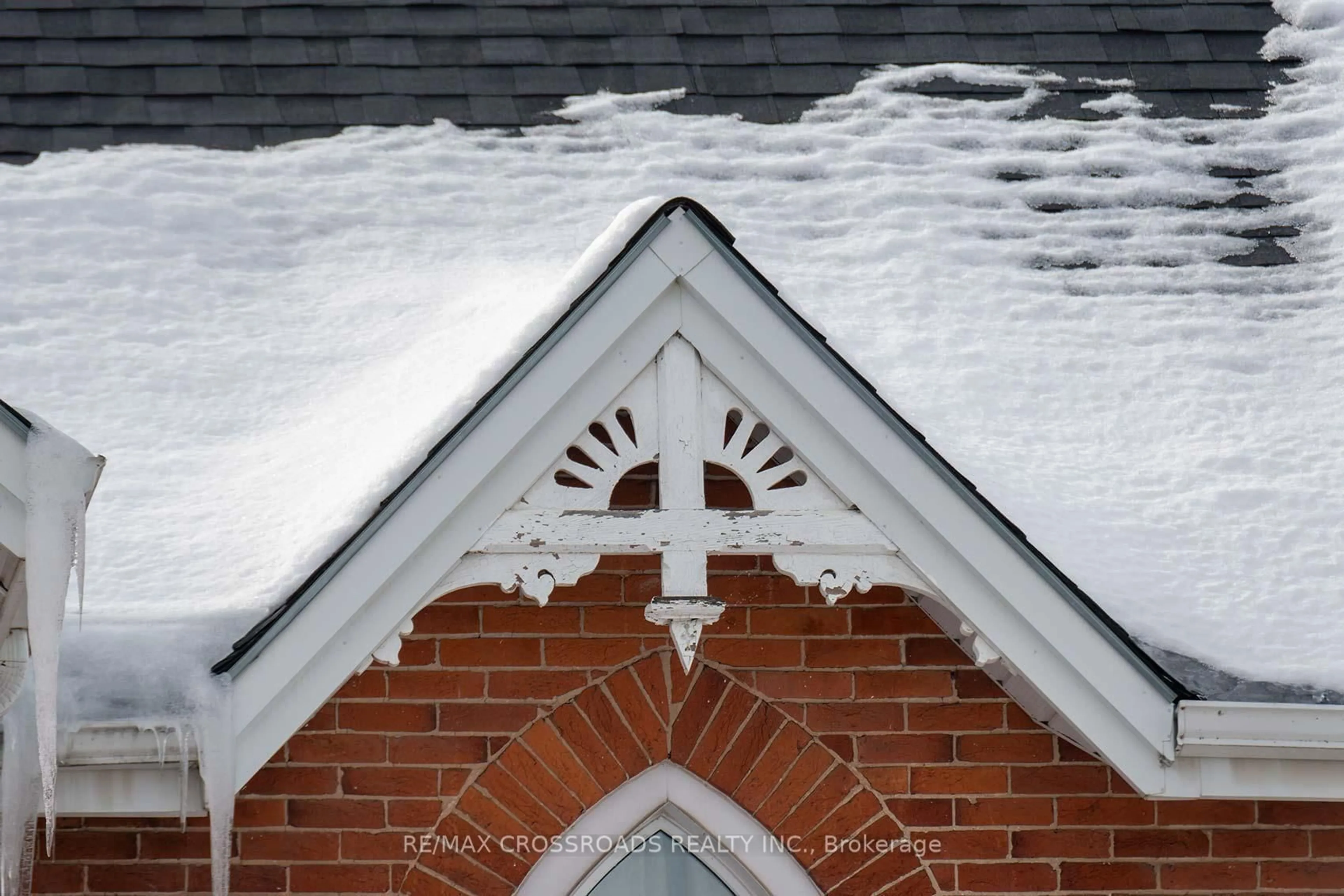 Home with brick exterior material, building for 26 Victoria St, Tweed Ontario K0K 3J0