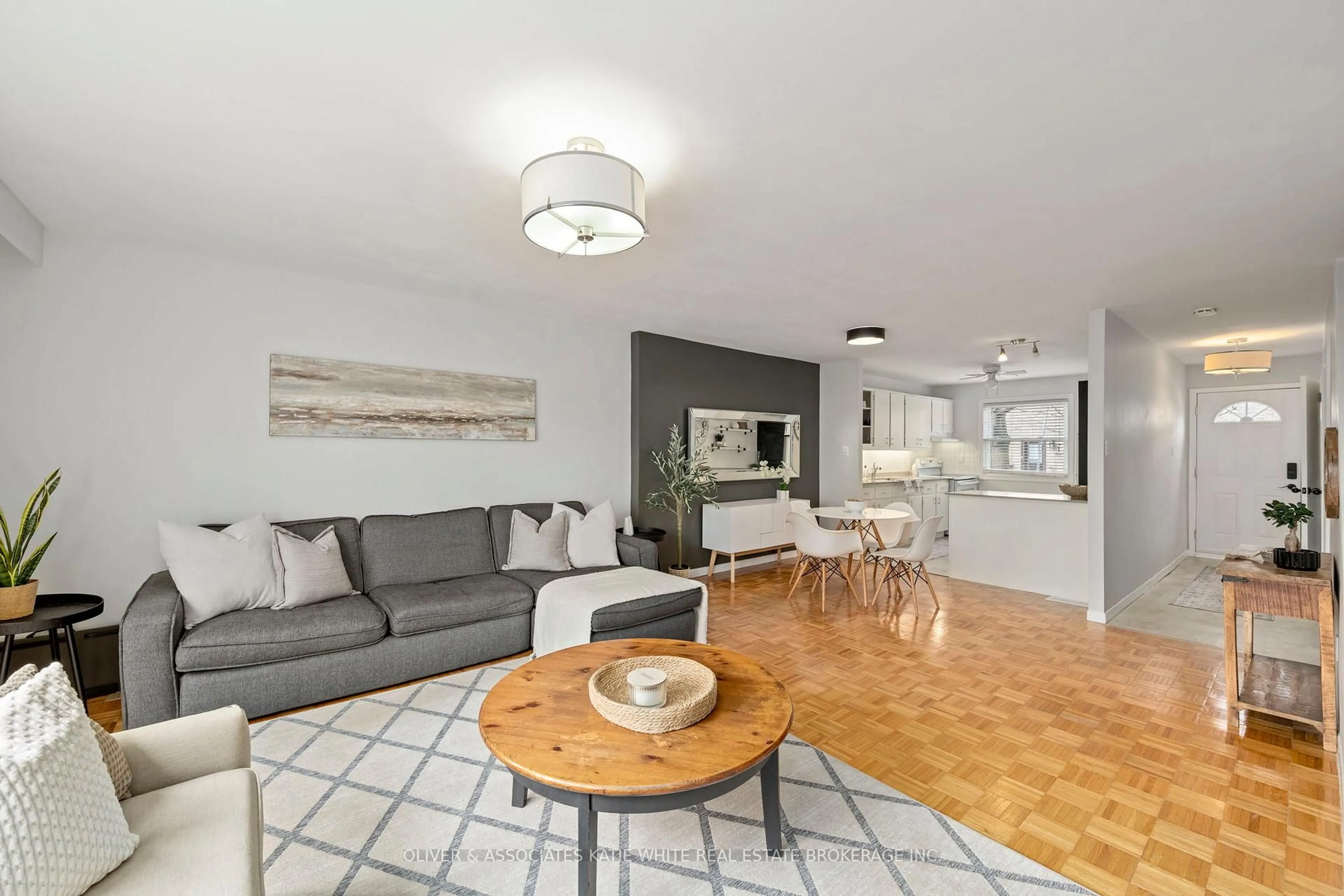 Living room with furniture, unknown for 718 Wonderland Rd, London South Ontario N6K 1L8