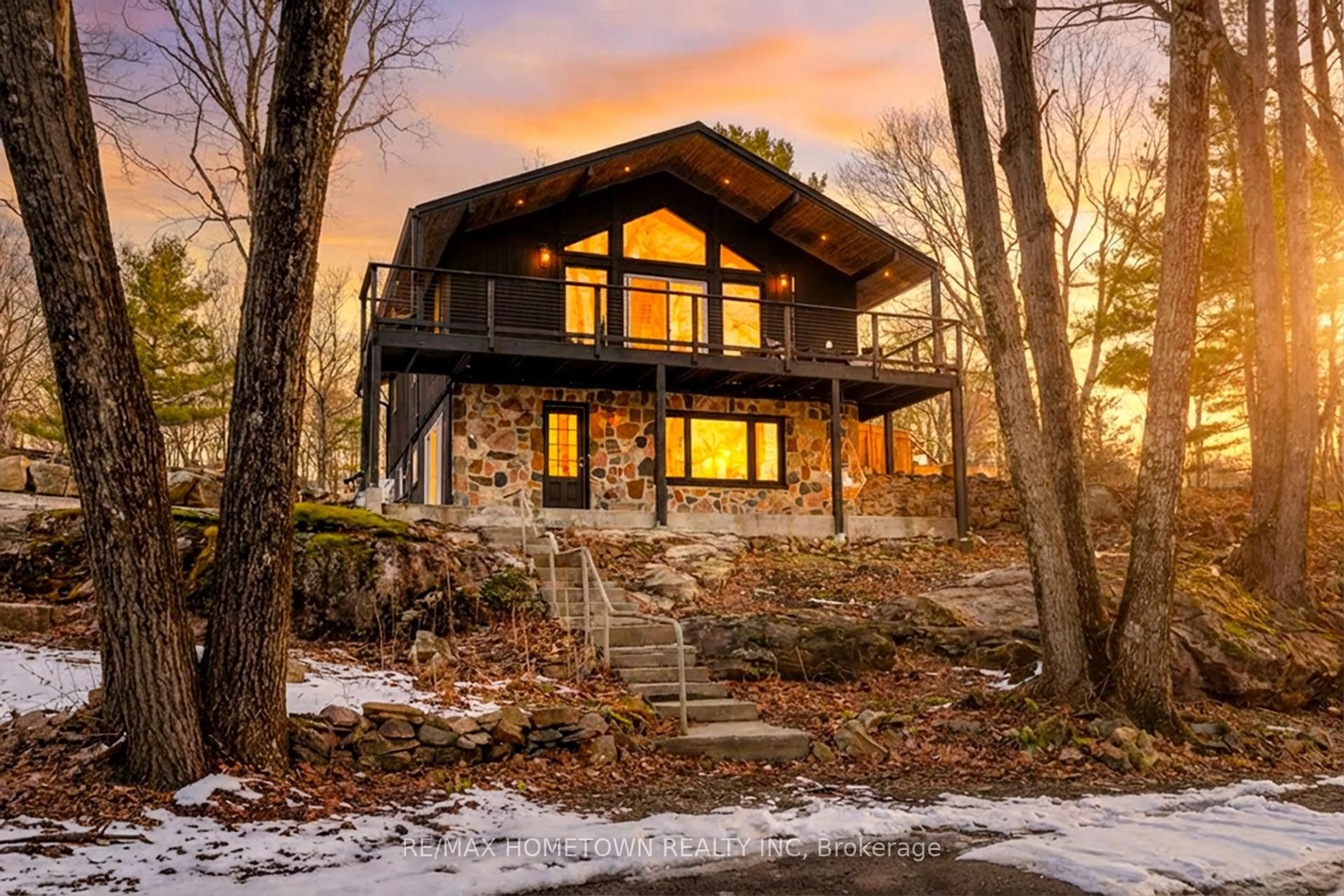 Unknown for 414 Old River Rd, Front of Yonge Ontario K0E 1R0