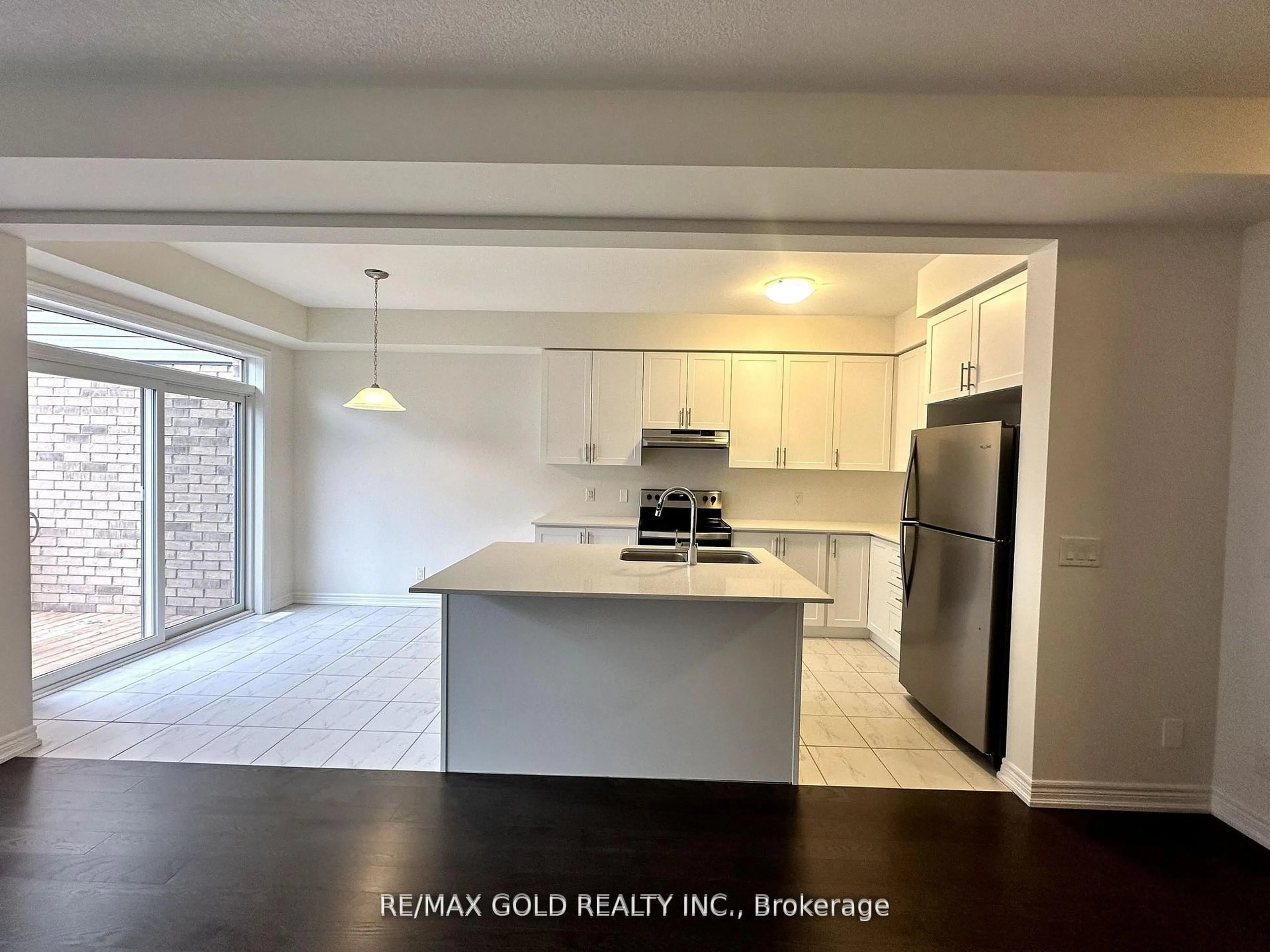 Open concept kitchen, unknown for 147 Broadacre Dr, Kitchener Ontario N2R 0S5