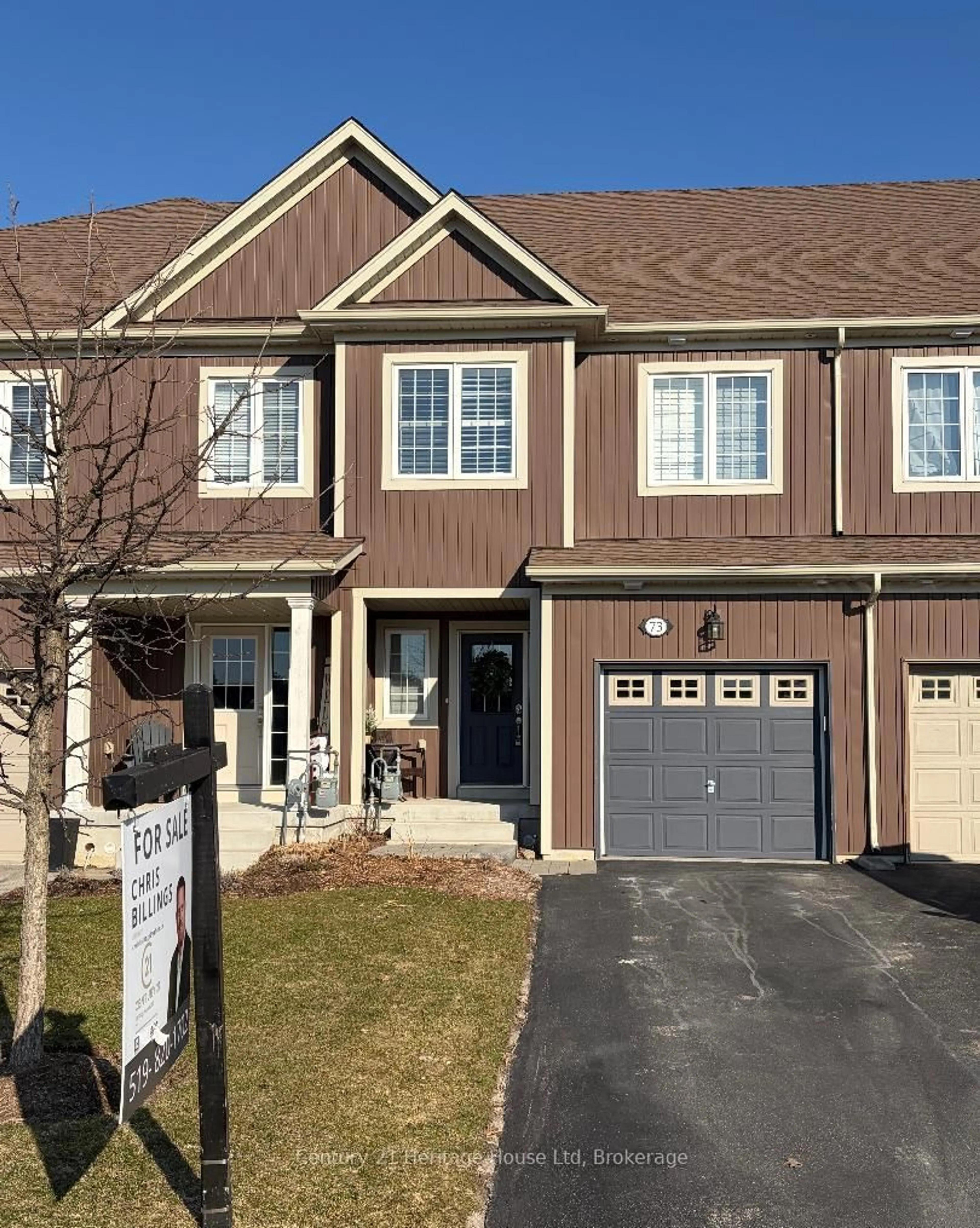 Home with vinyl exterior material, street for 73 Courtney St, Centre Wellington Ontario N1M 0E5