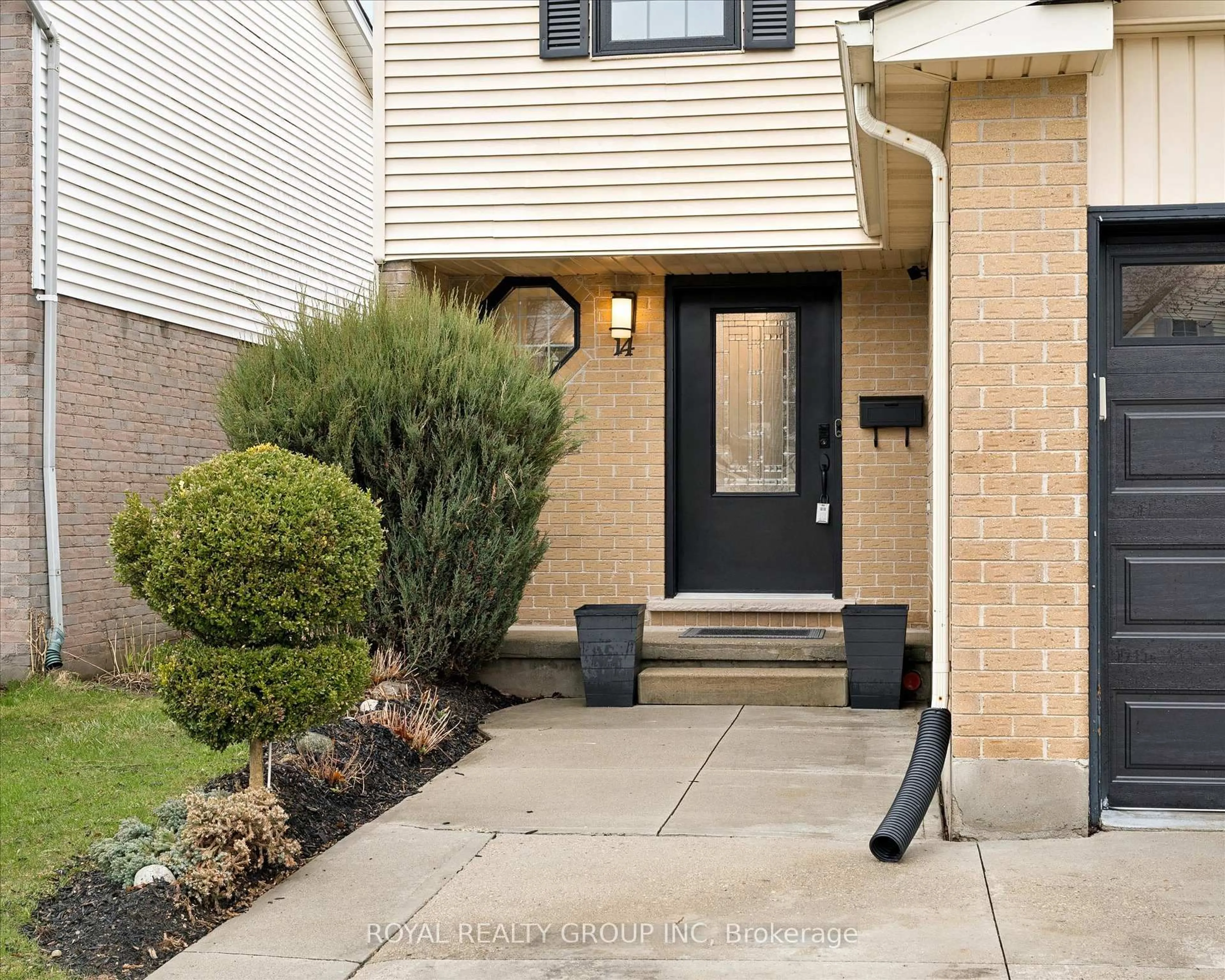 Unknown for 14 Wycliffe Pl, Kitchener Ontario N2M 5J7