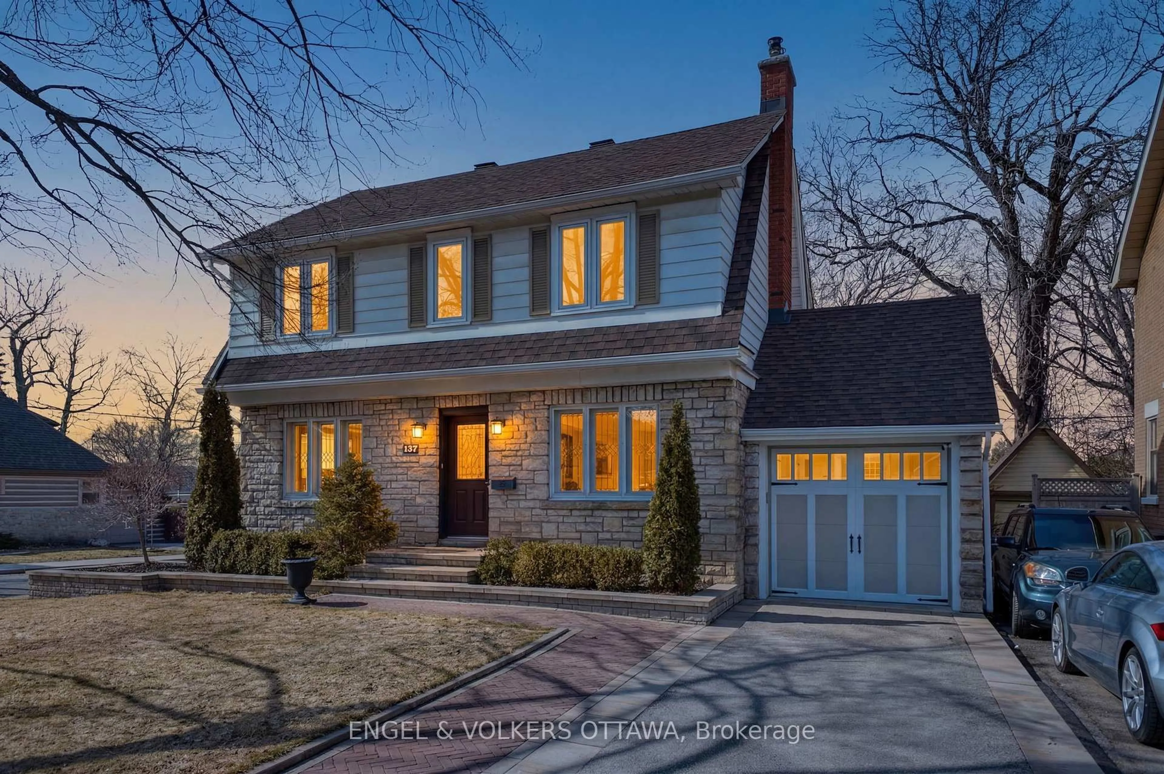 Home with brick exterior material, street for 137 Kenilworth St, Ottawa Ontario K1Y 3Z6