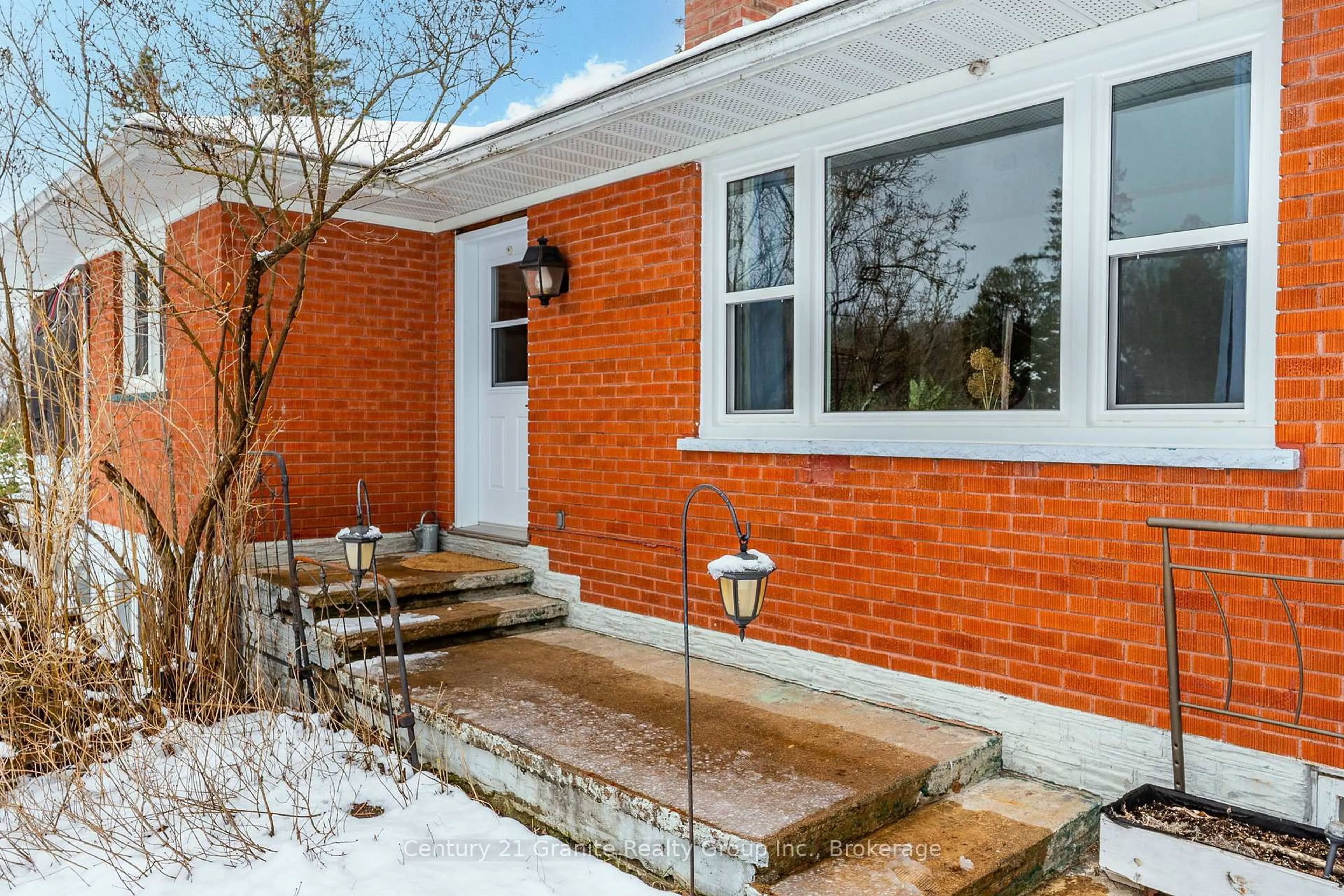 Home with brick exterior material, street for 1523 County Road 21 Rd, Minden Hills Ontario K0M 2K0