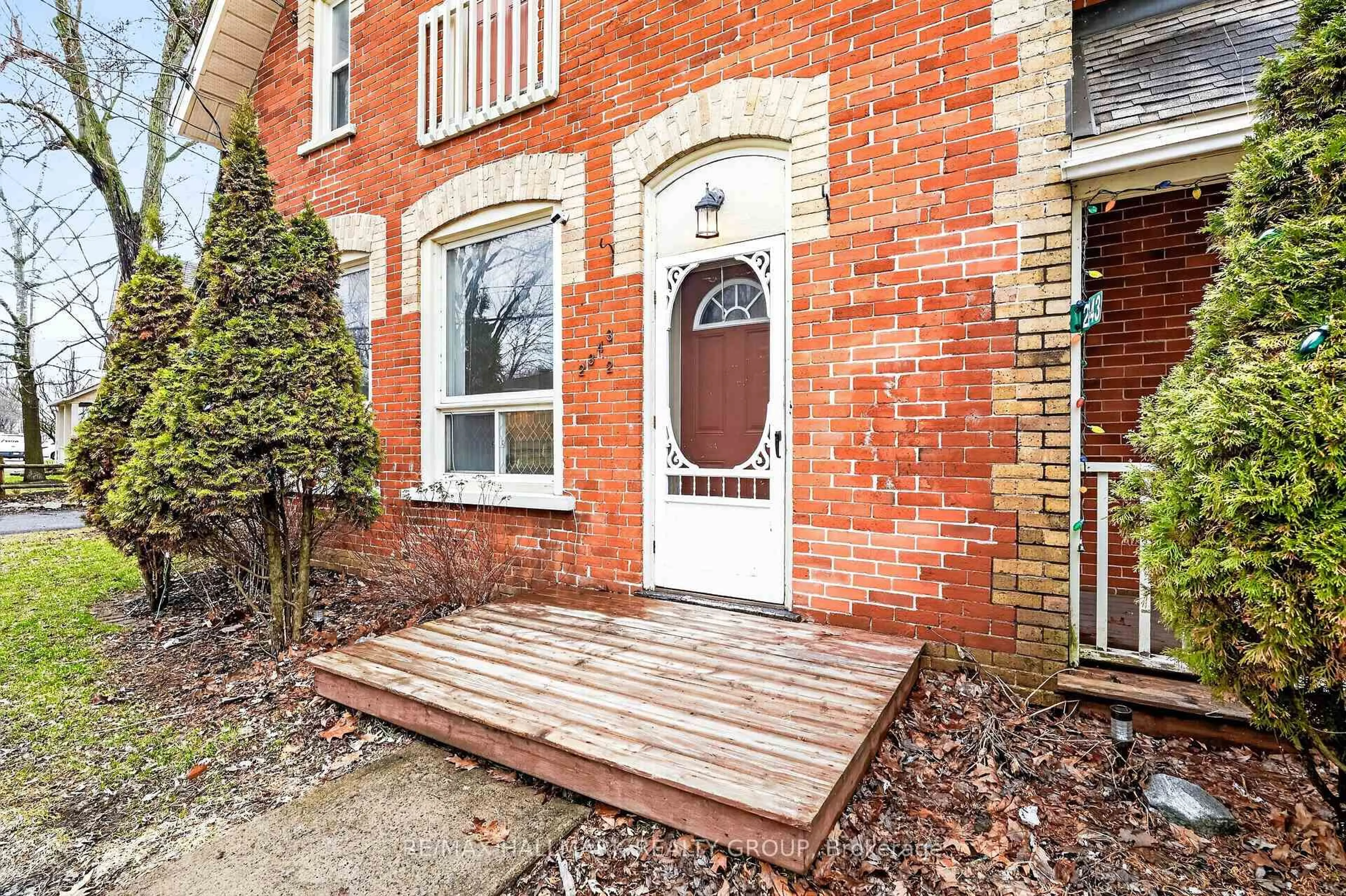 Unknown for 2343 Church St, North Gower Ontario K0A 2T0