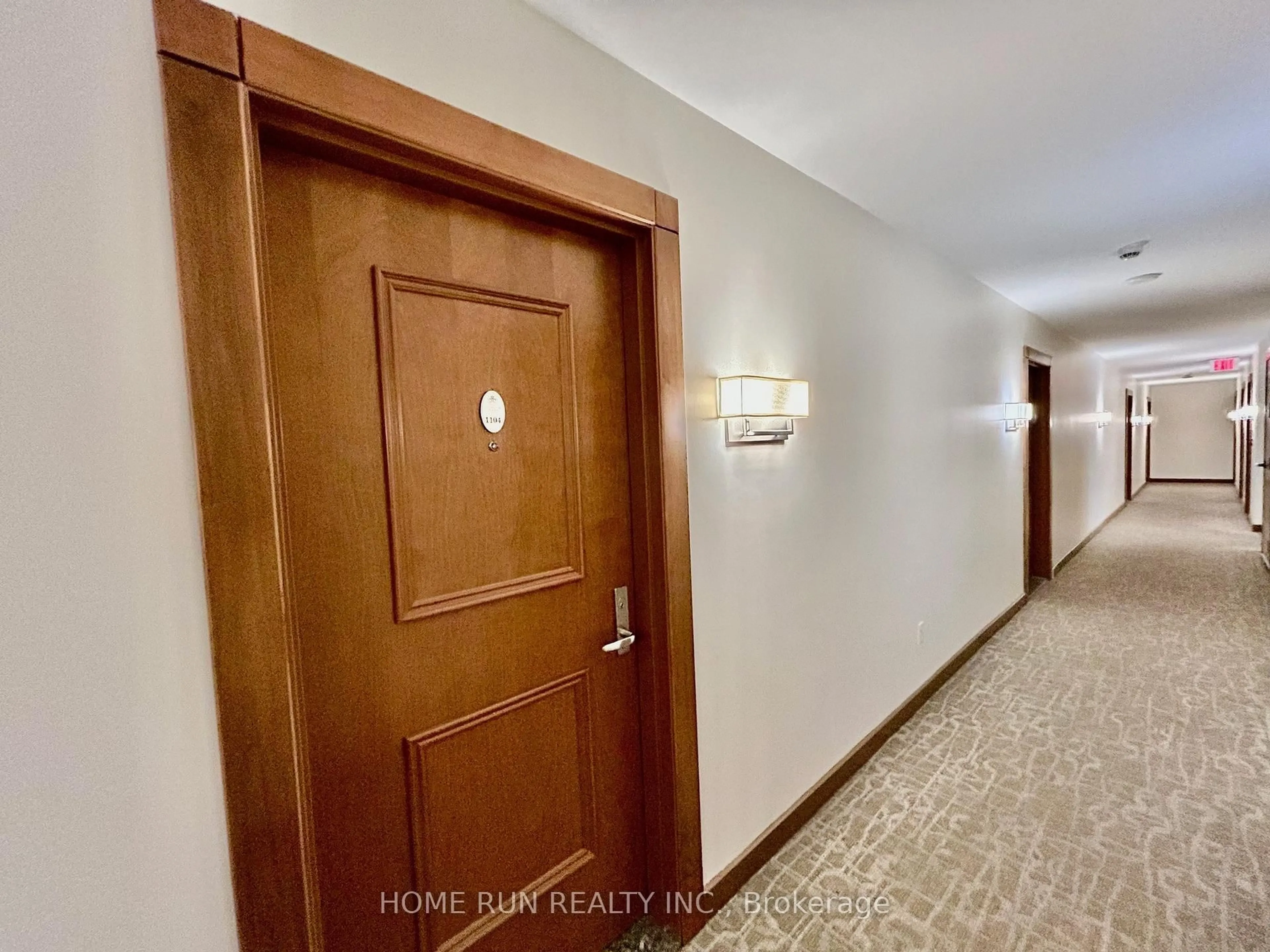 Unknown for 195 Besserer St #1104, Ottawa Ontario K1N 0B6