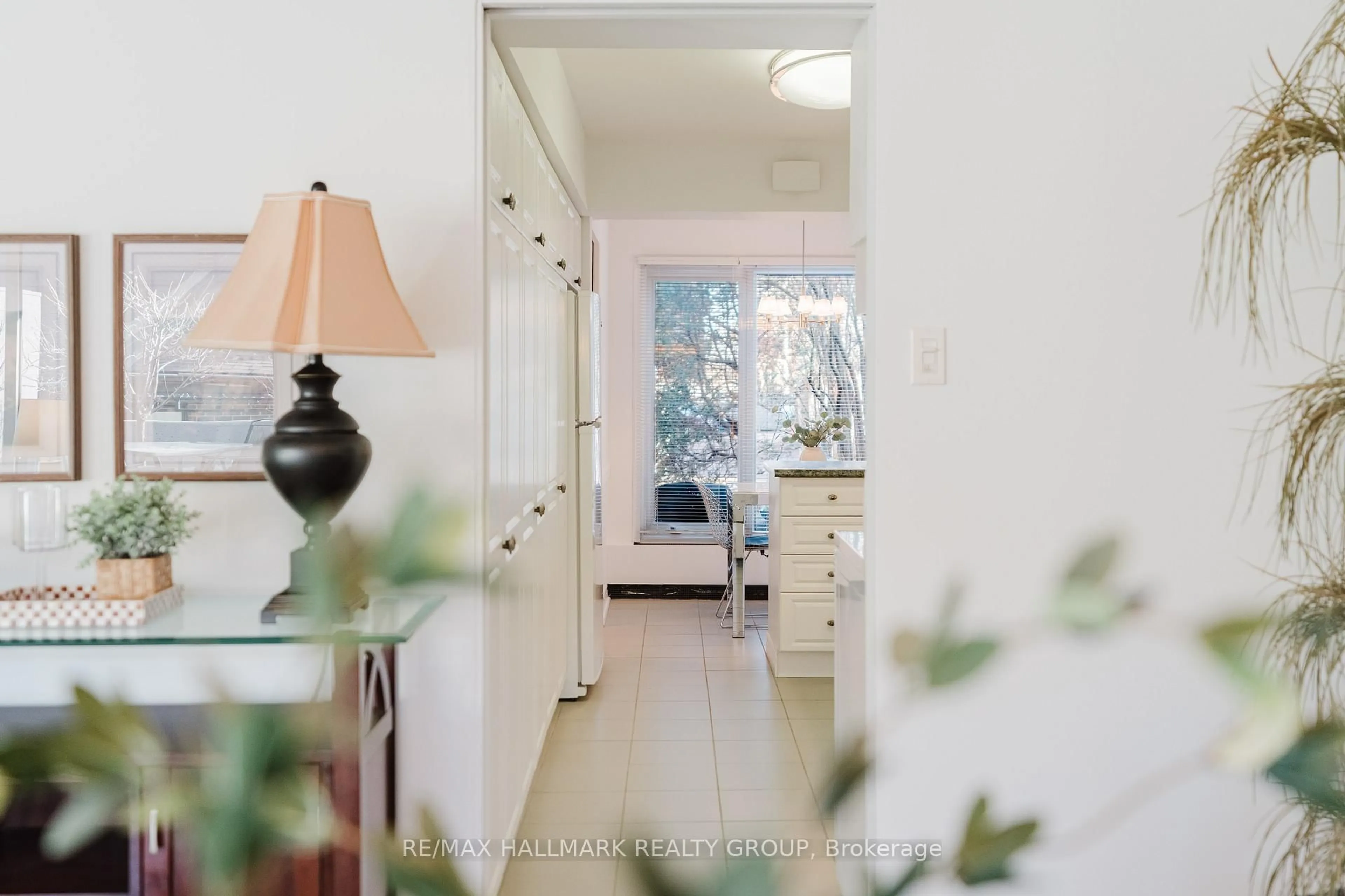 Indoor entryway for 300 Queen Elizabeth Dr #TH2, Ottawa Ontario K1S 3M6