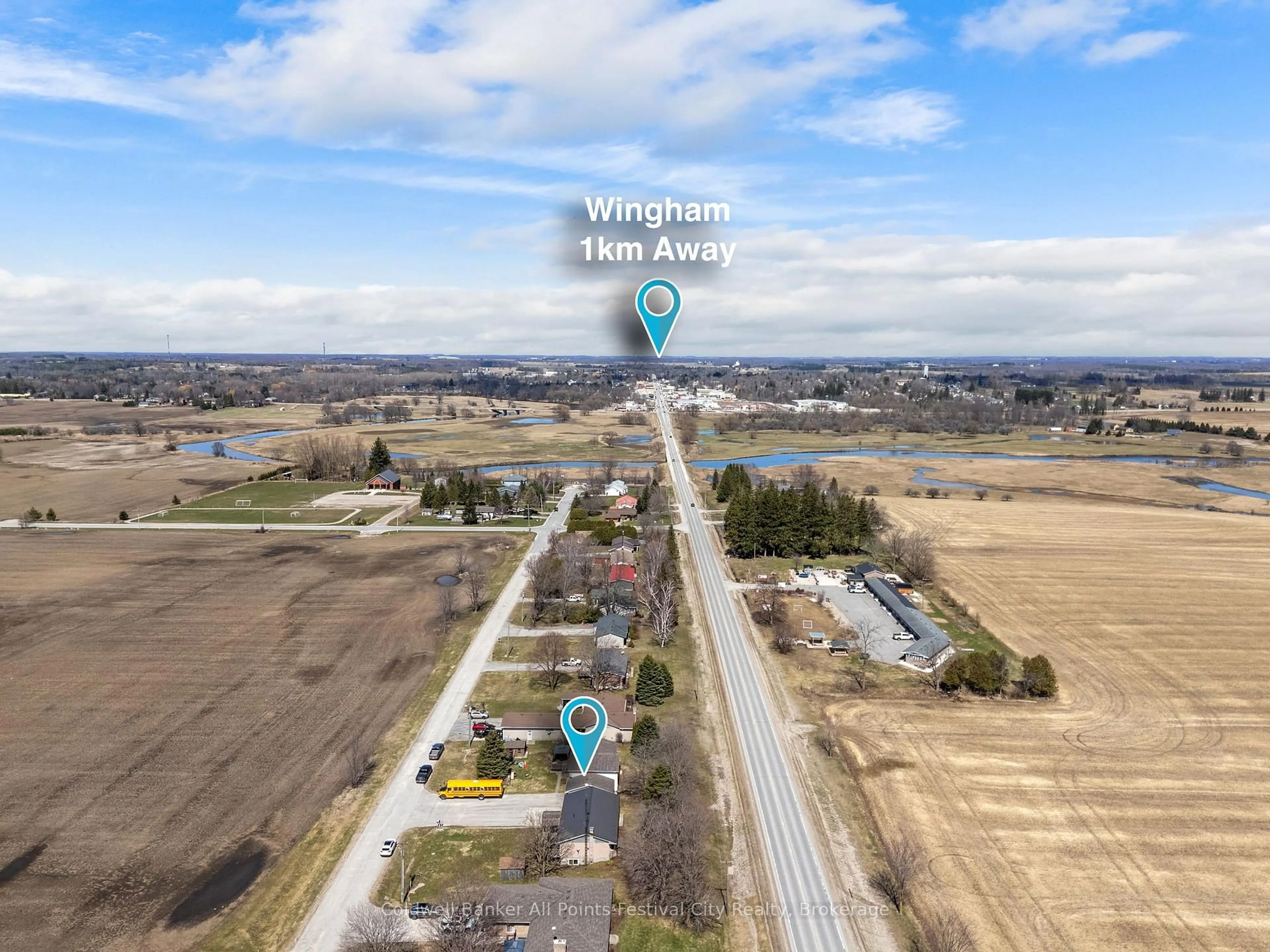 A pic from outside/outdoor area/front of a property/back of a property/a pic from drone, water/lake/river/ocean view for 1 Crawford St, North Huron Ontario N0G 2H0