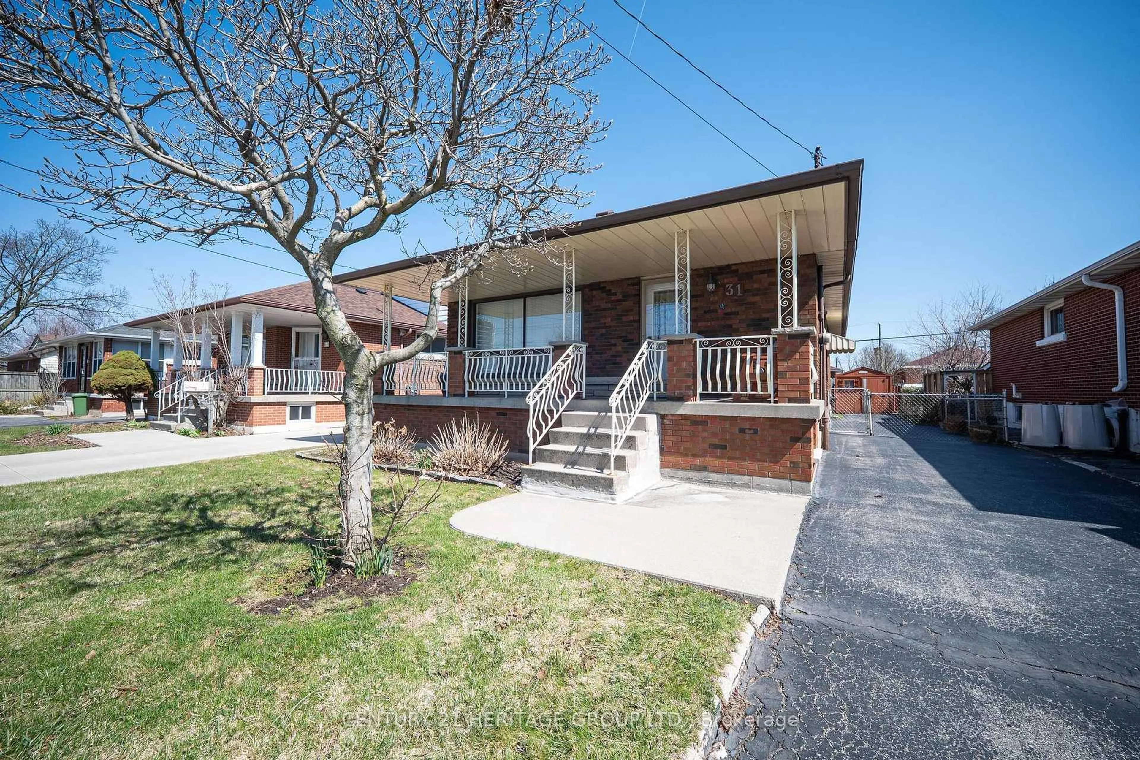 Home with brick exterior material, street for 31 Terrace Dr, Hamilton Ontario L9A 2Y5