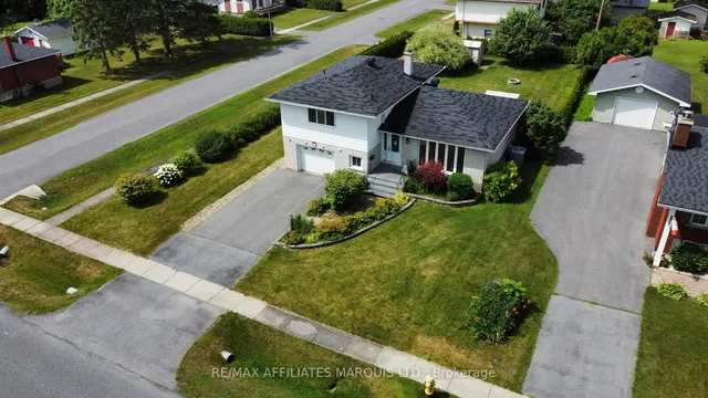 11 Ault Dr, South Stormont 2
