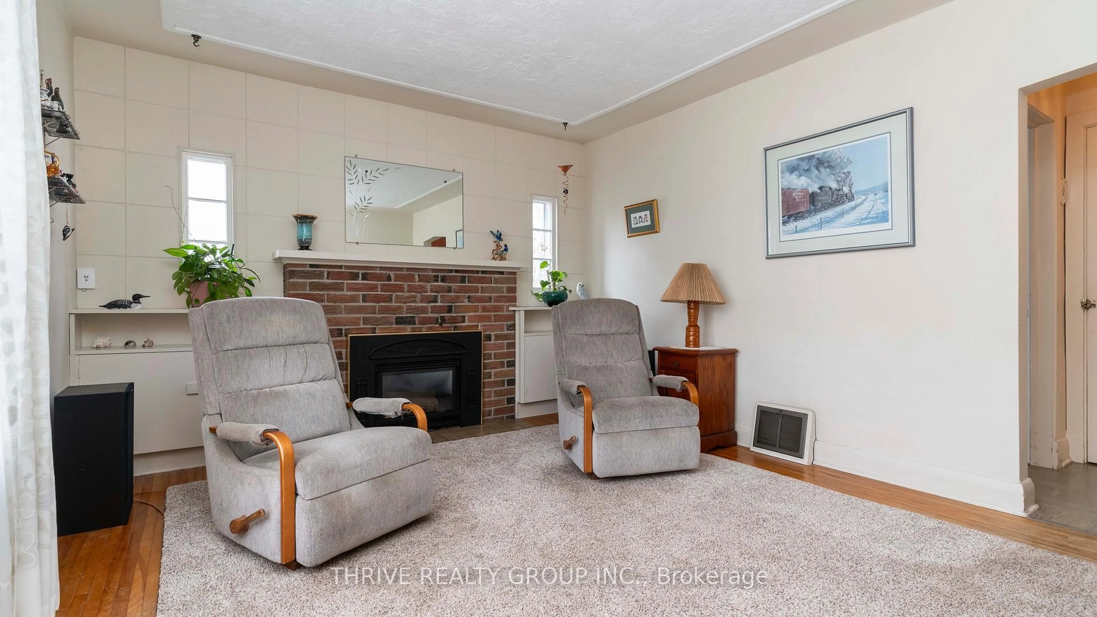 Living room with furniture, unknown for 87 Jacqueline St, London South Ontario N5Z 3P9