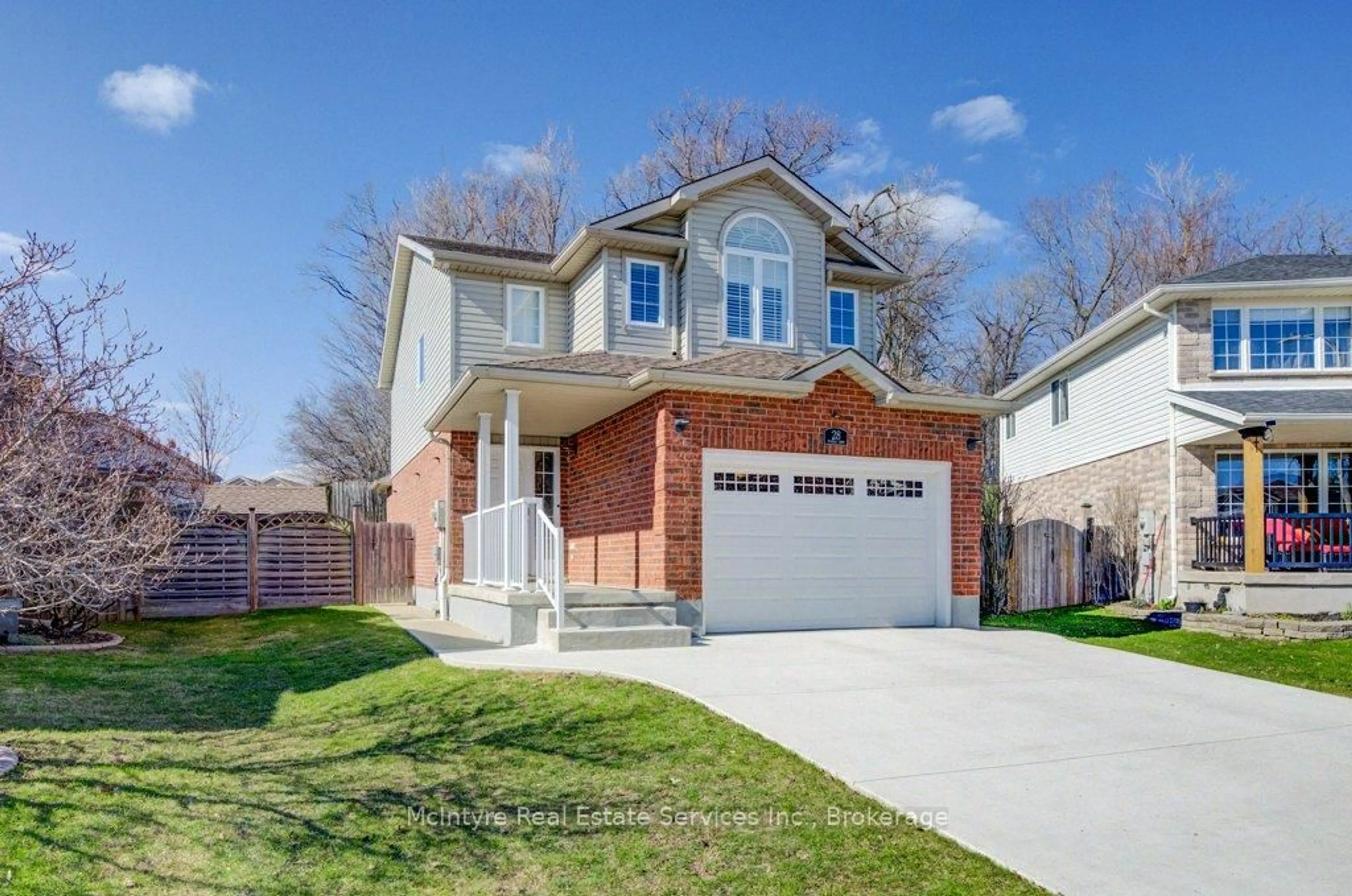 Home with brick exterior material, street for 28 Wisteria Crt, Waterloo Ontario N2E 3T4