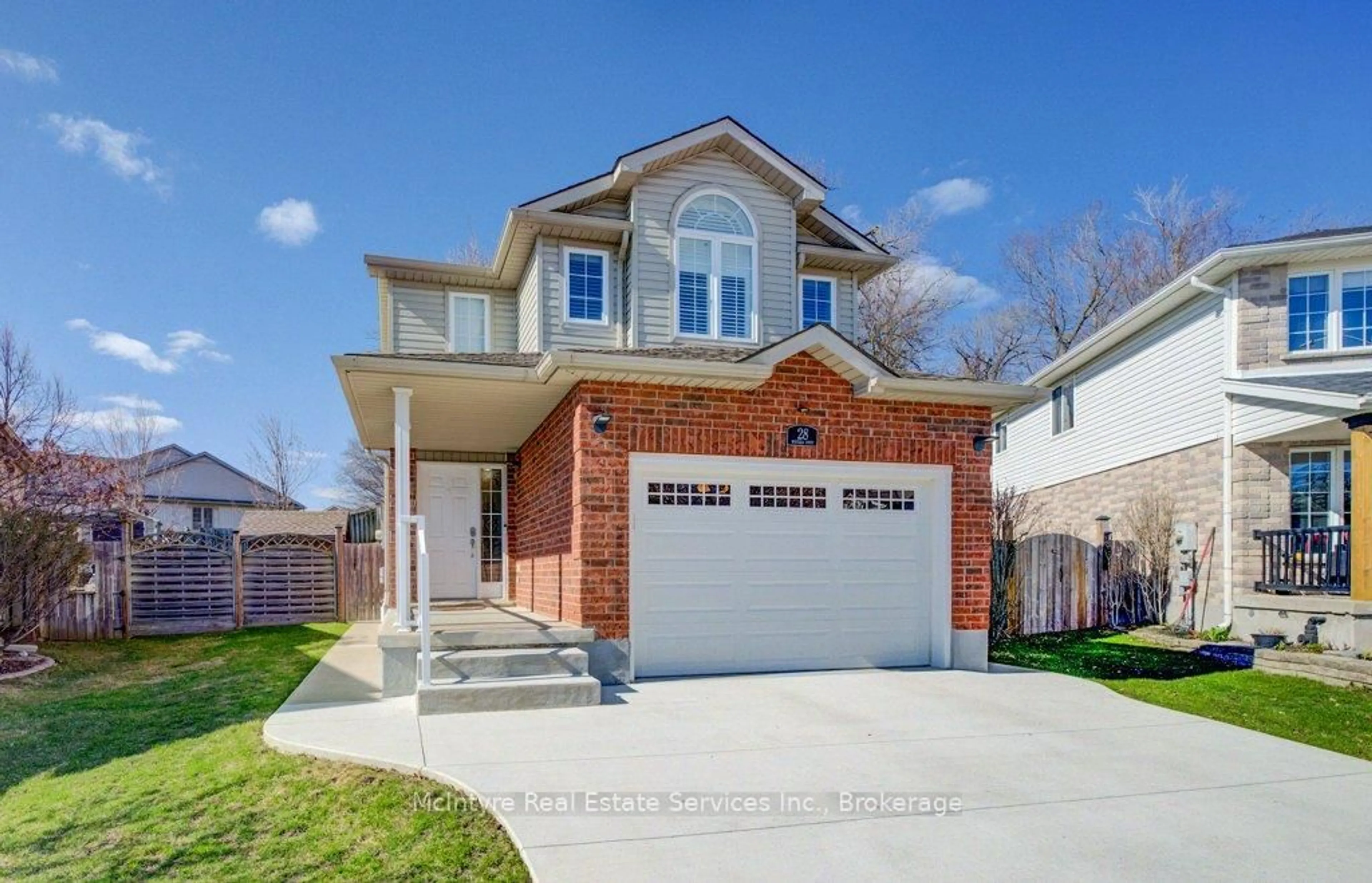 Home with brick exterior material, street for 28 Wisteria Crt, Waterloo Ontario N2E 3T4