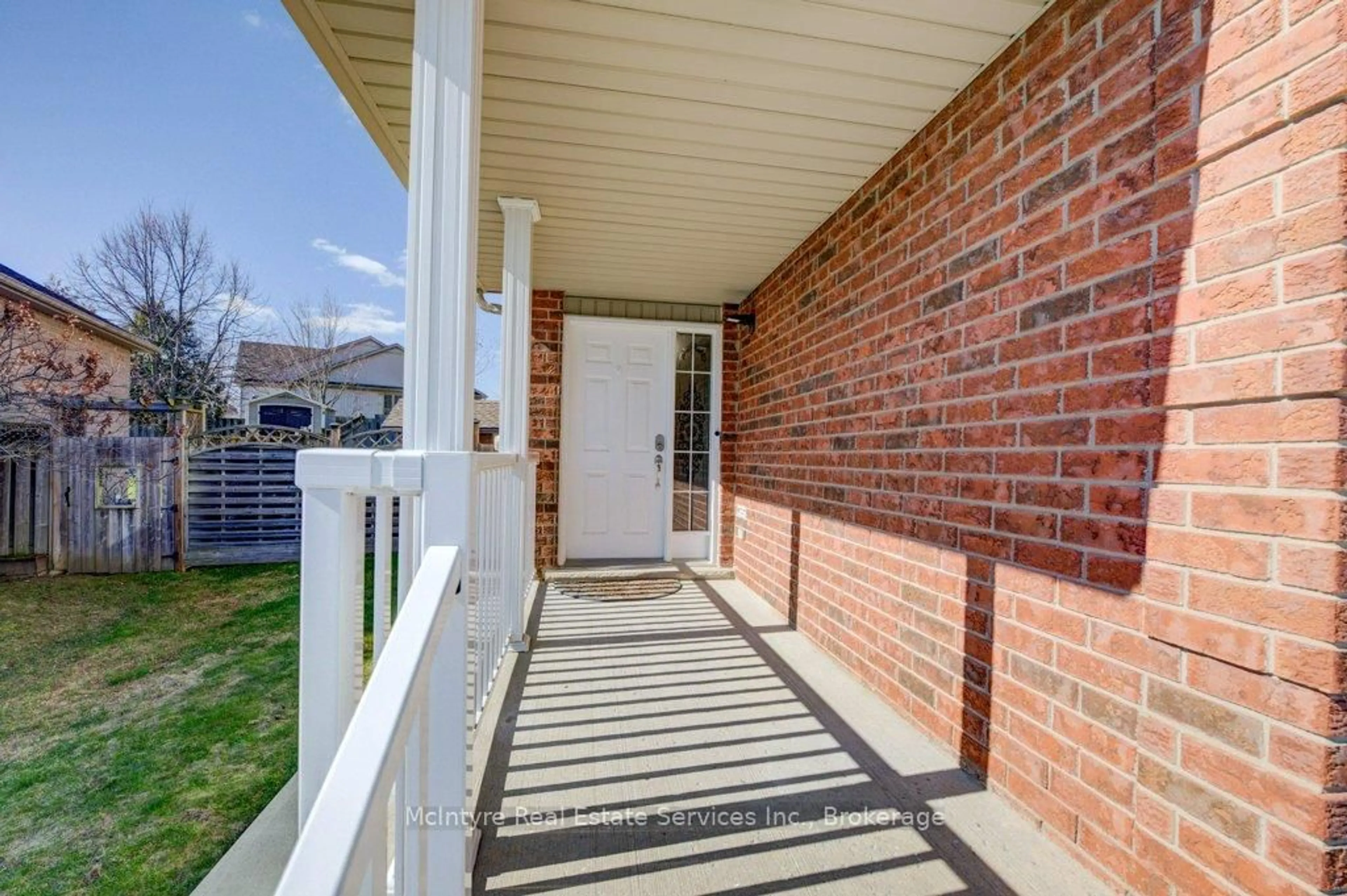 Unknown for 28 Wisteria Crt, Waterloo Ontario N2E 3T4