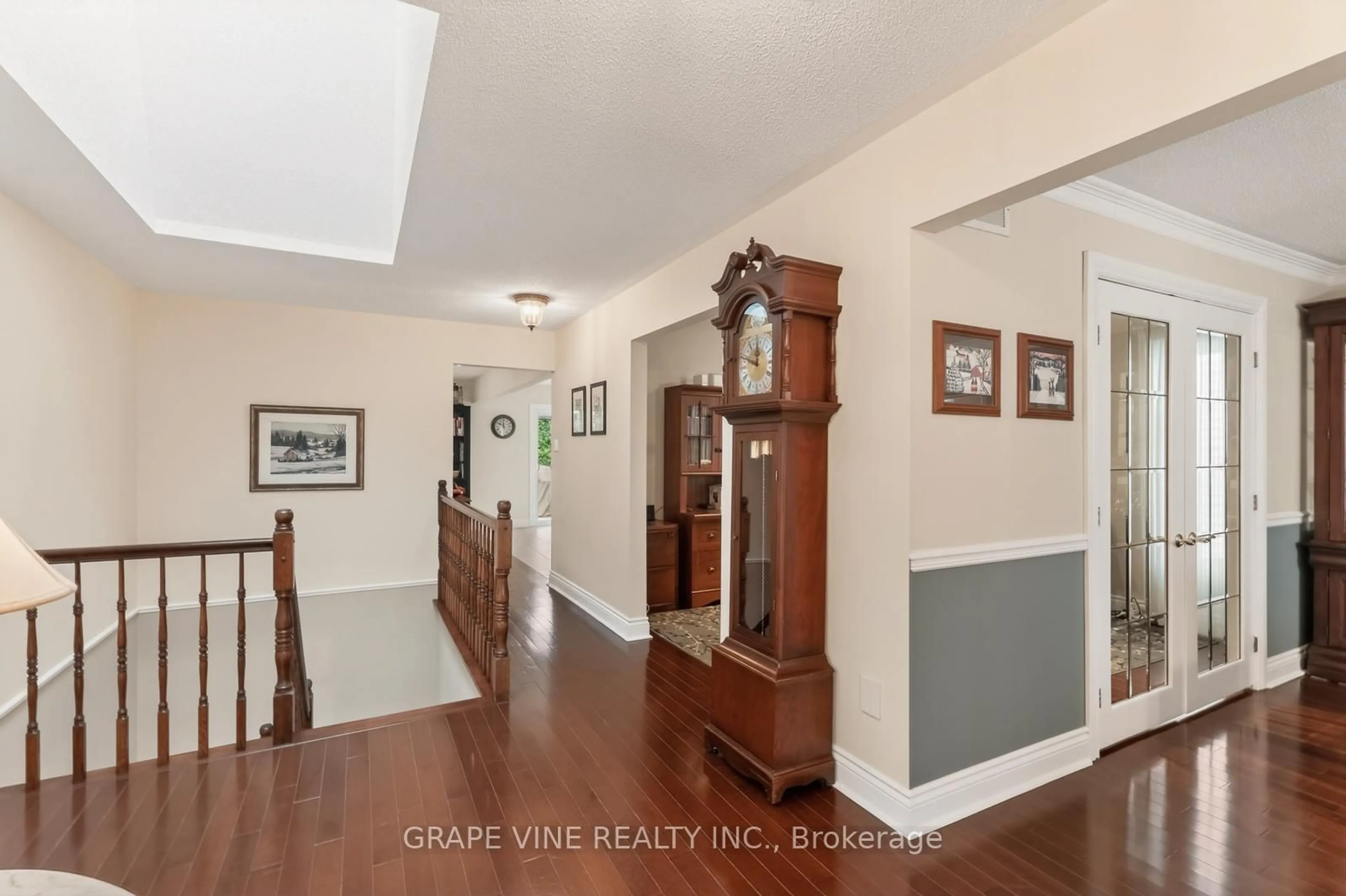 Unknown for 28 DELAMERE Dr, Stittsville Ontario K2S 1G7