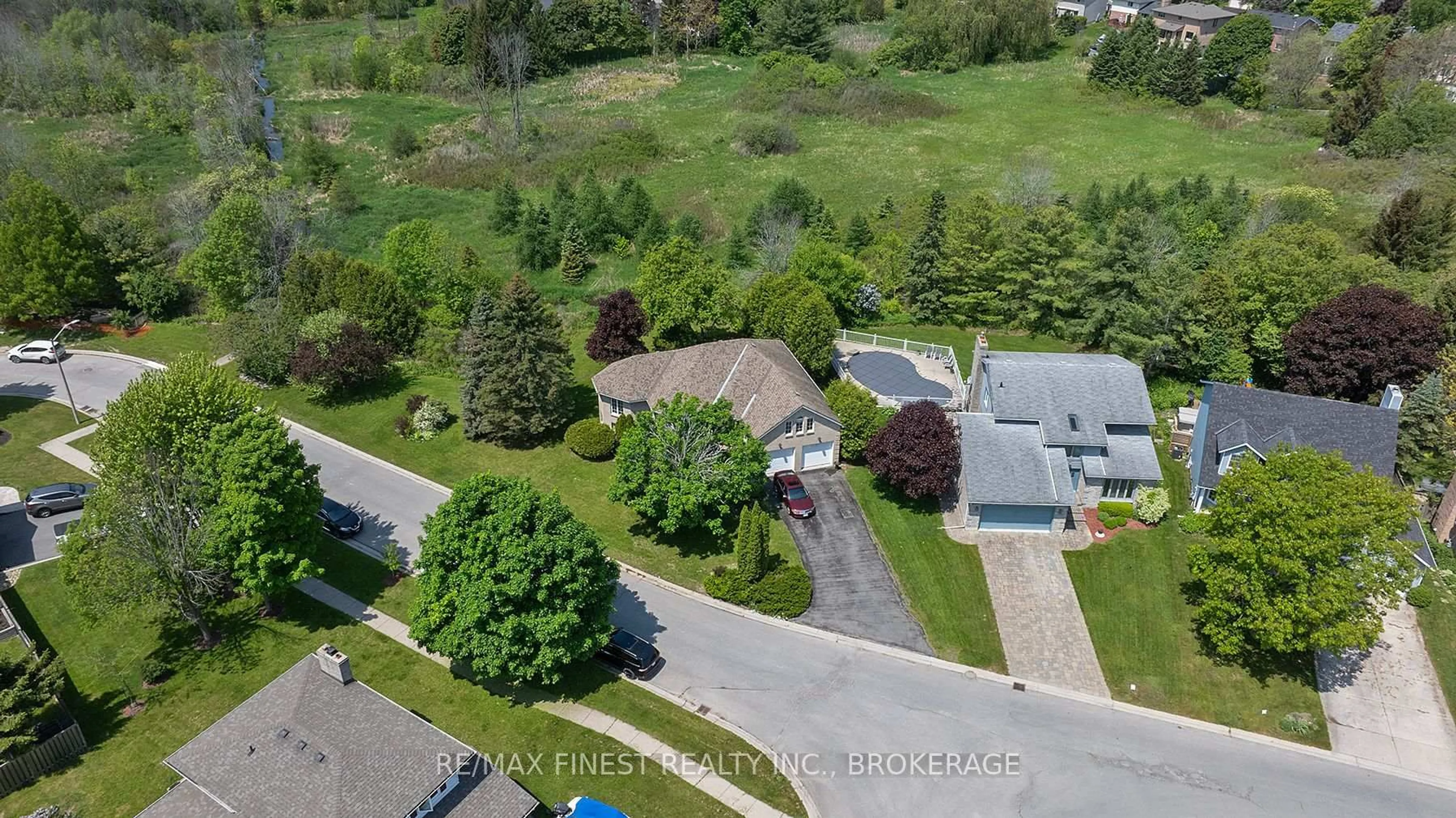 A pic from outside/outdoor area/front of a property/back of a property/a pic from drone, unknown for 941 Malvern Terr, Kingston Ontario K7P 2Y6