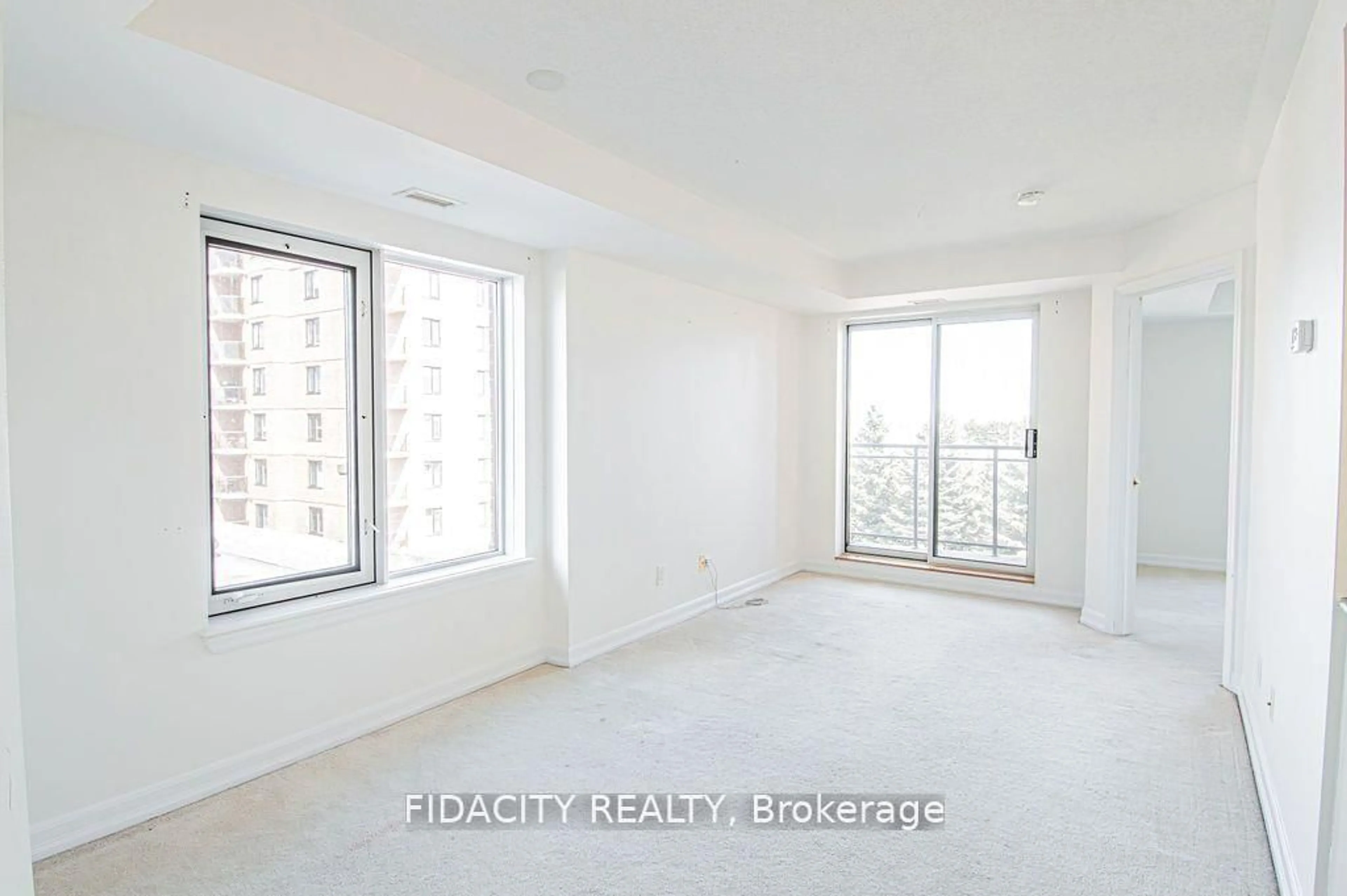 A pic of a room for 310 Central Park Dr #4B, Ottawa Ontario K2C 4G4