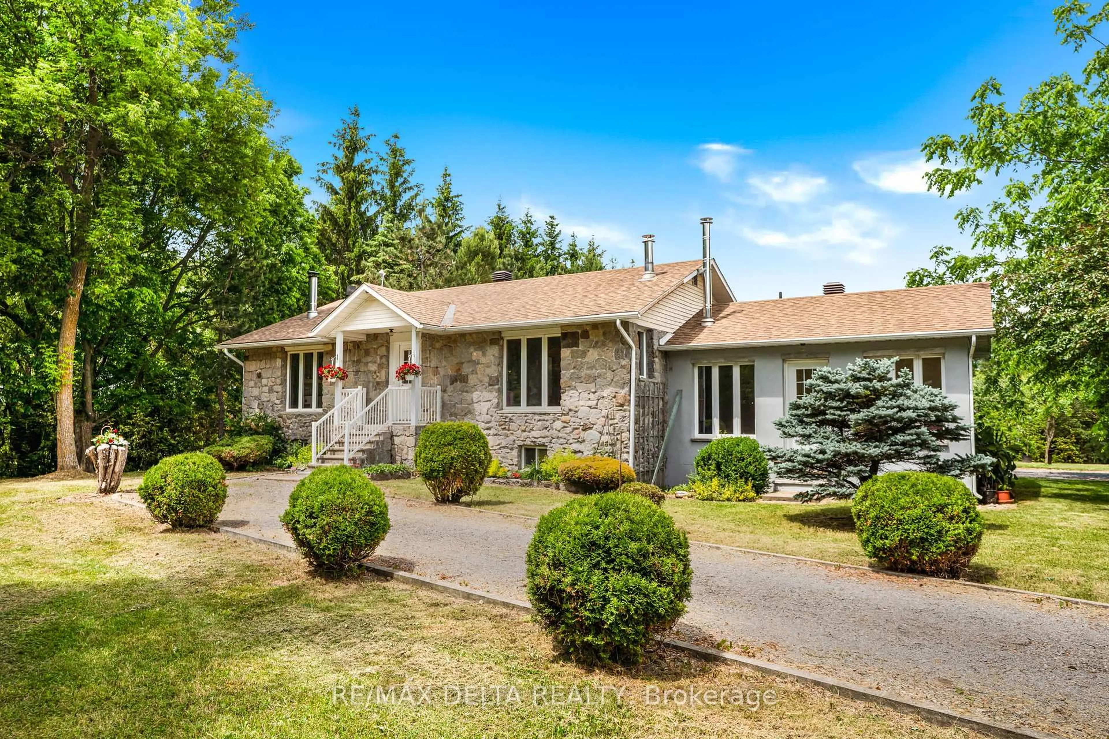 Unknown for 2685 Concession 7 Rd, East Hawkesbury Ontario K0B 1P0