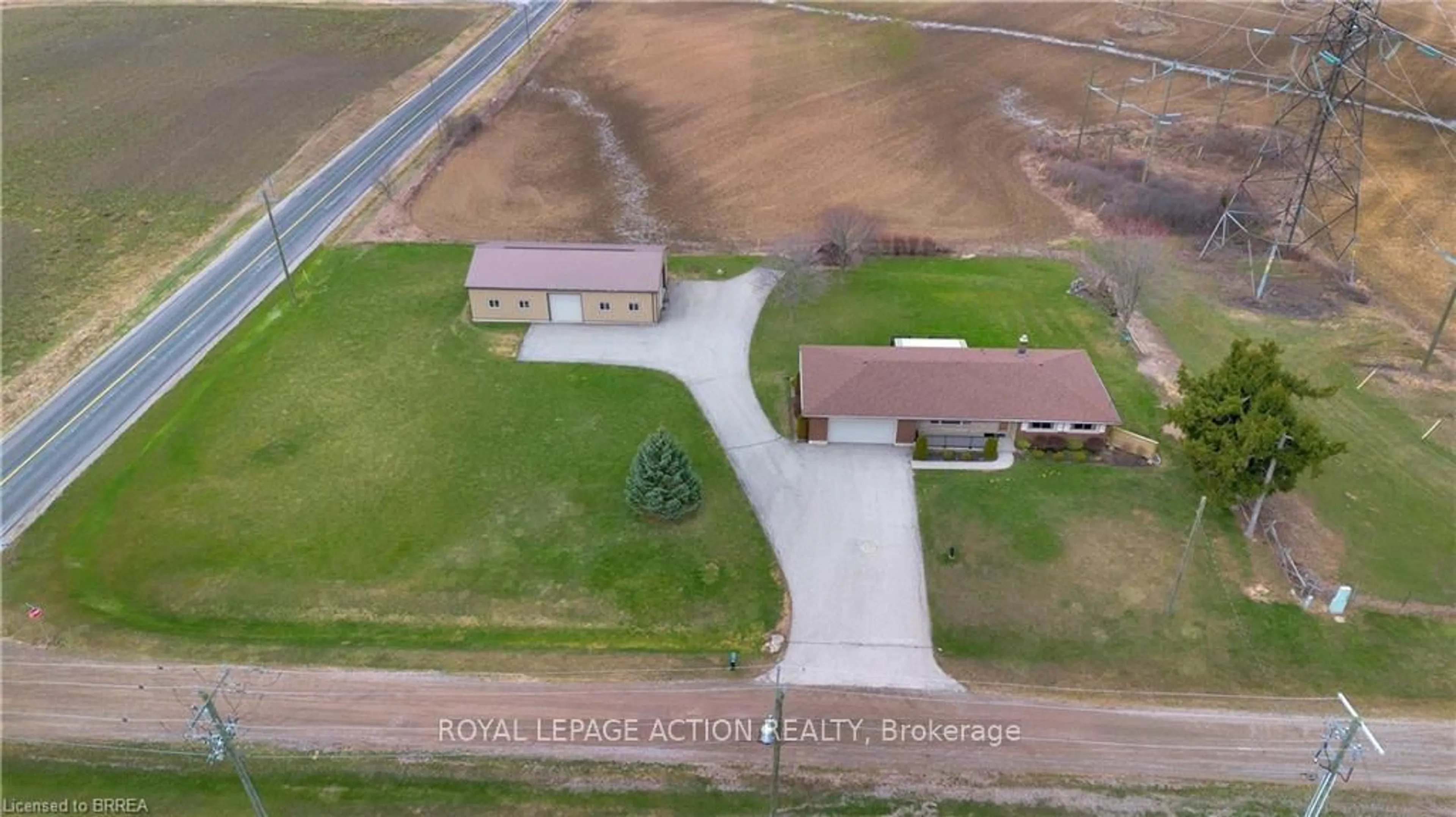A pic from outside/outdoor area/front of a property/back of a property/a pic from drone, unknown for 266 No 6 School Rd, Brantford Ontario N3T 5L9