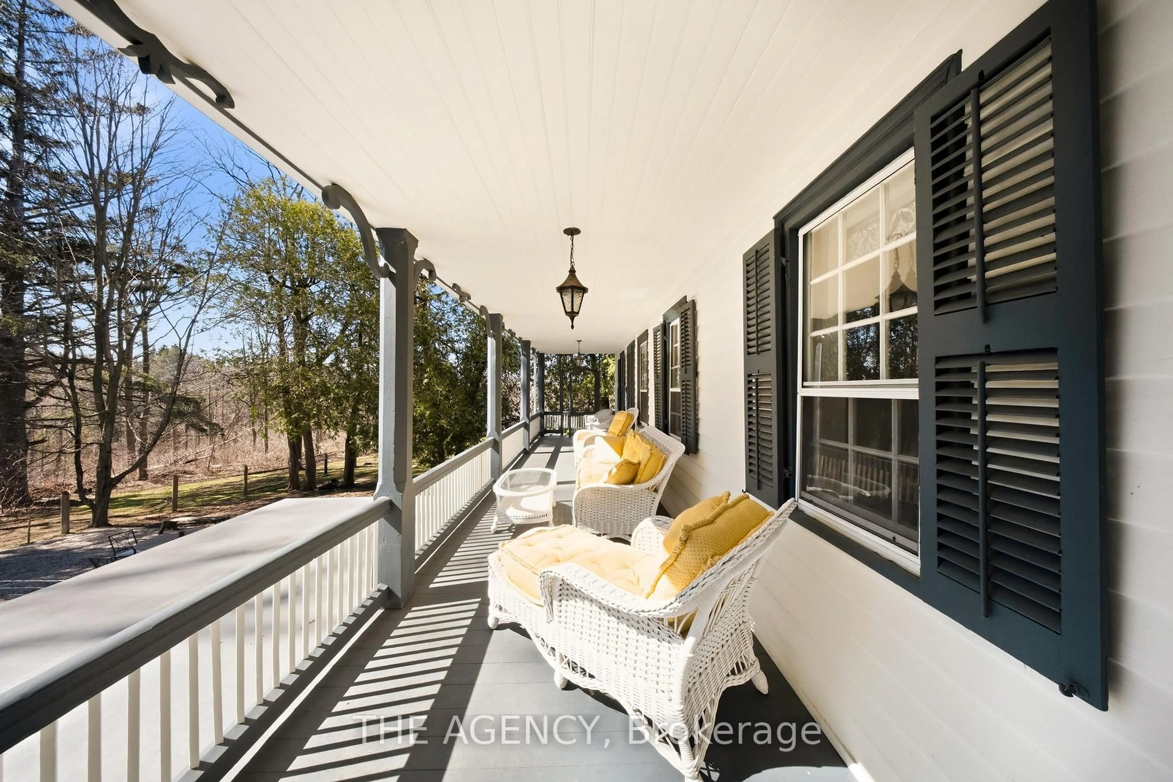 Patio, street for 66 Old Mill Rd, Cambridge Ontario N3H 4R8