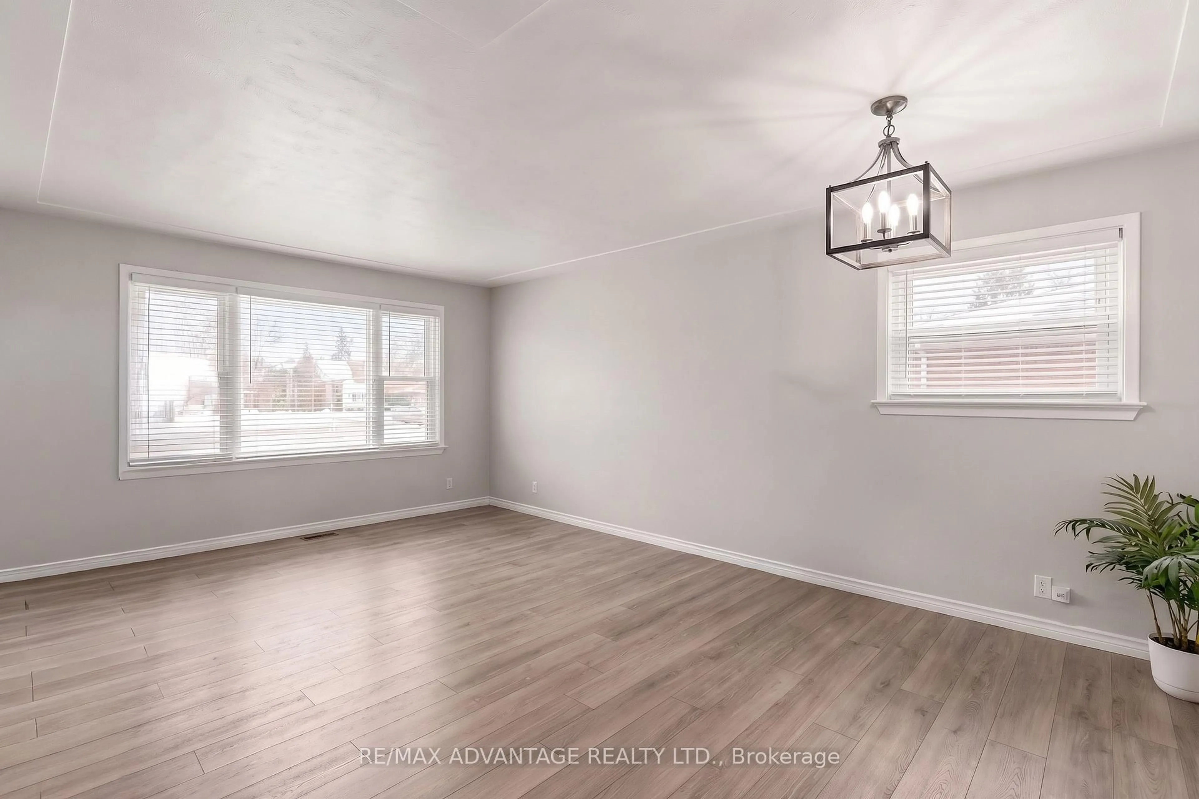 A pic of a room for 1920 Duluth Cres, London East Ontario N5V 1H7