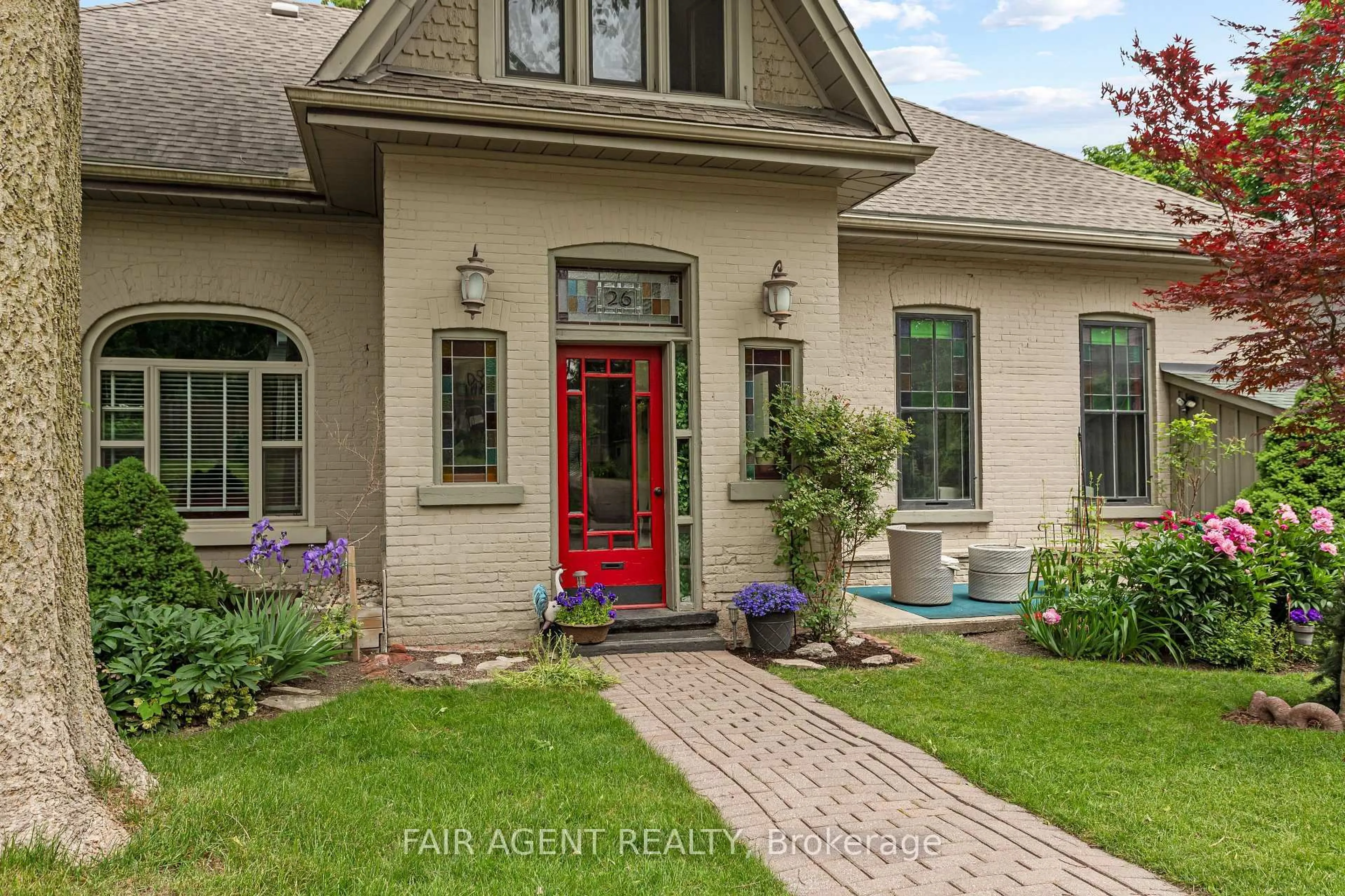 Home with brick exterior material, street for 26 DALY Ave, Stratford Ontario N5A 1B8