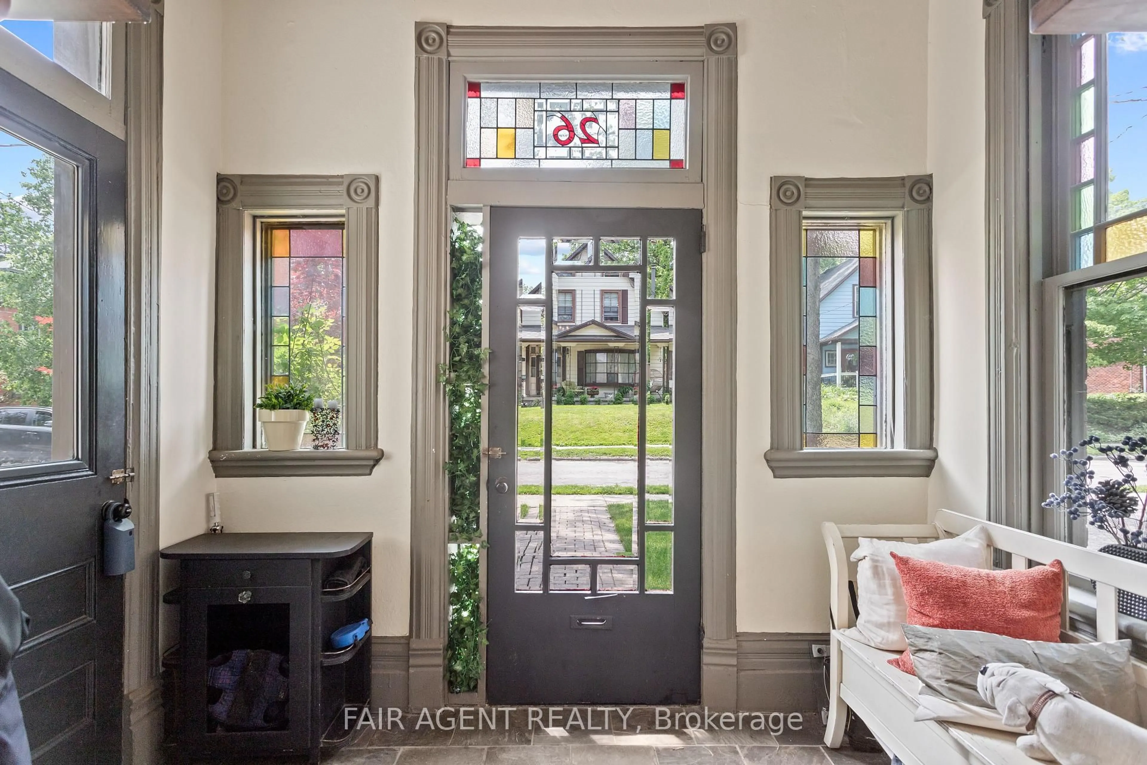 Indoor entryway for 26 DALY Ave, Stratford Ontario N5A 1B8