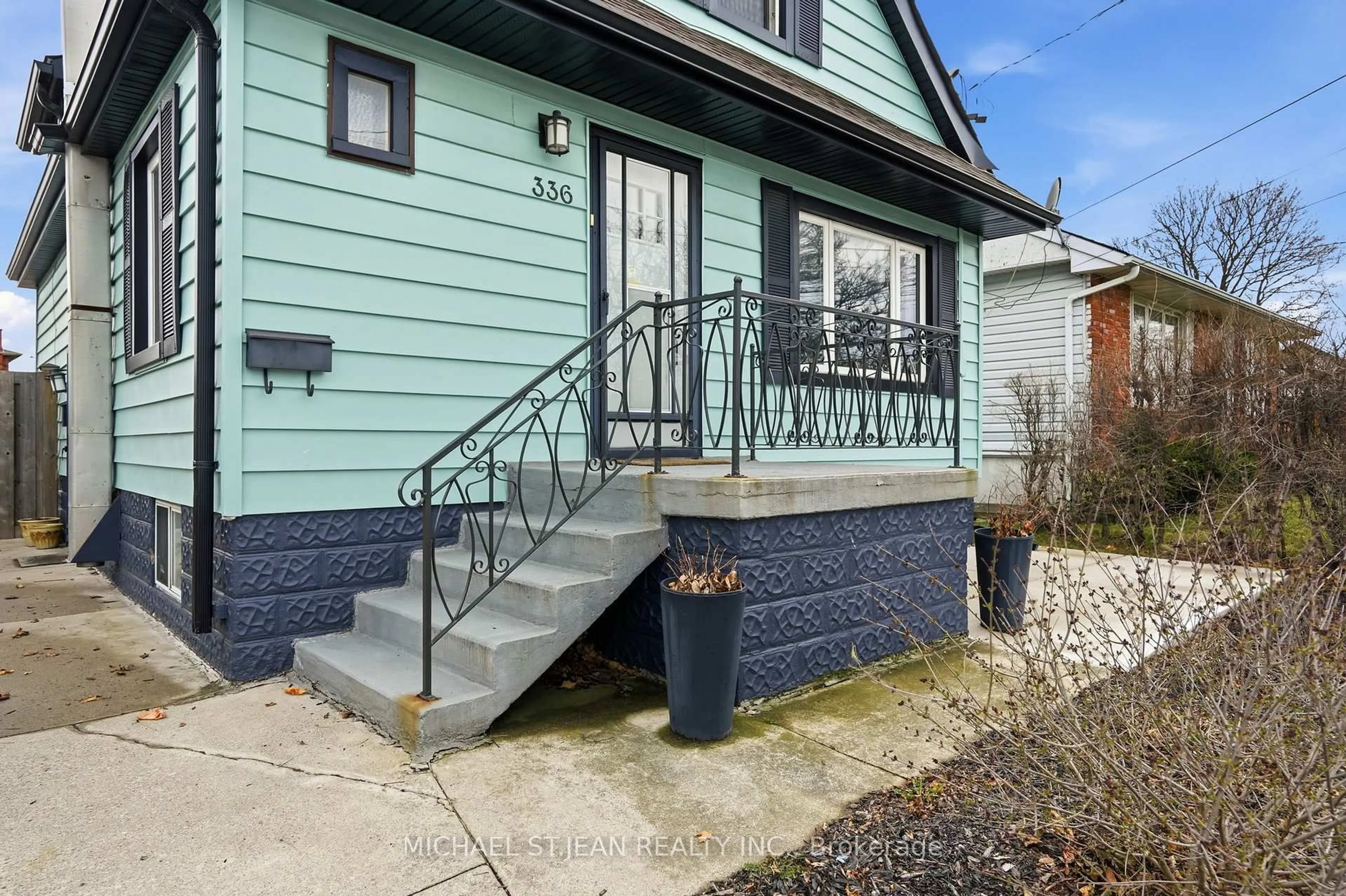 Unknown for 336 Barton St, Hamilton Ontario L8E 2K9