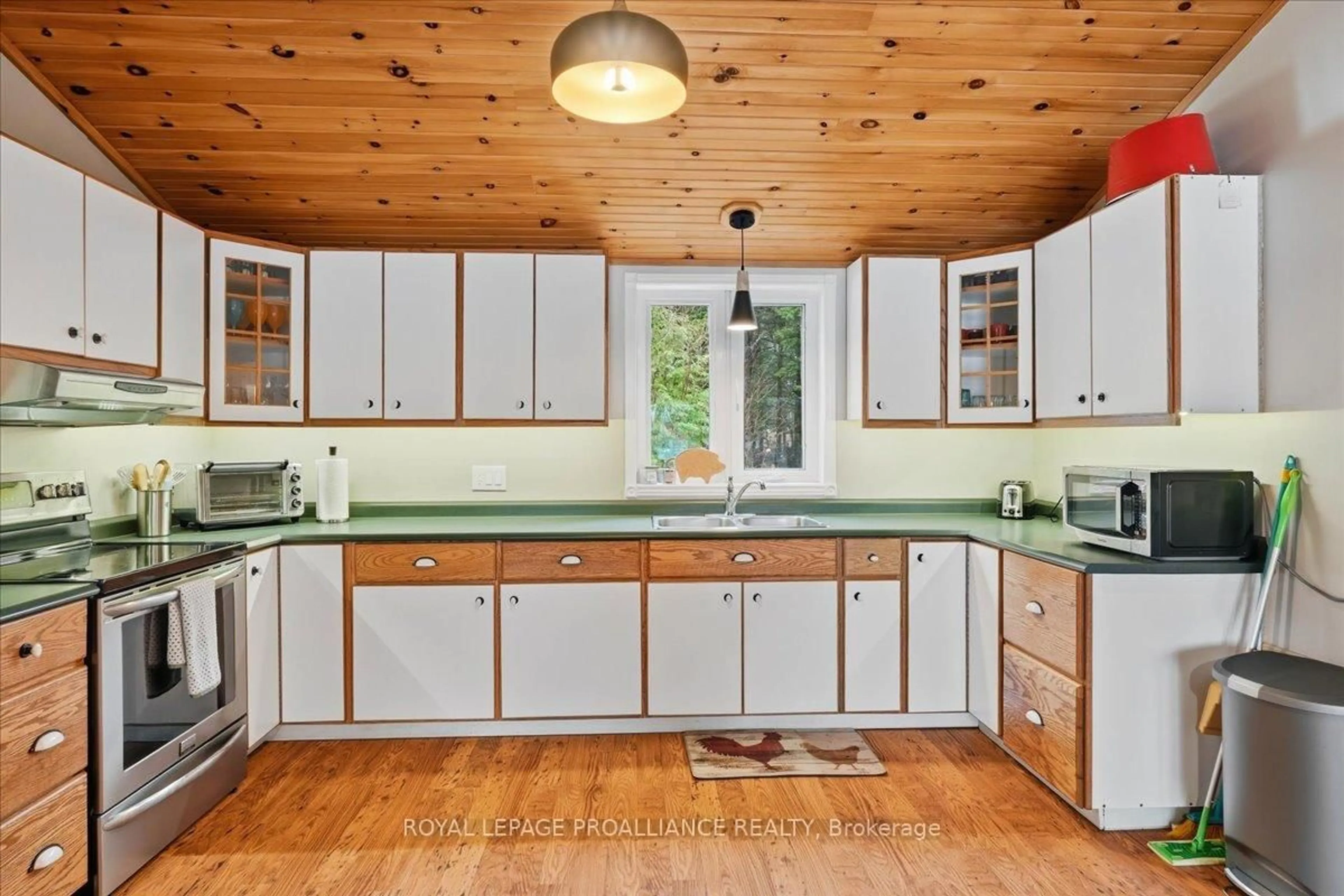 Unknown for 399 Oborne Point Rd, Cloyne Ontario K0H 1K0