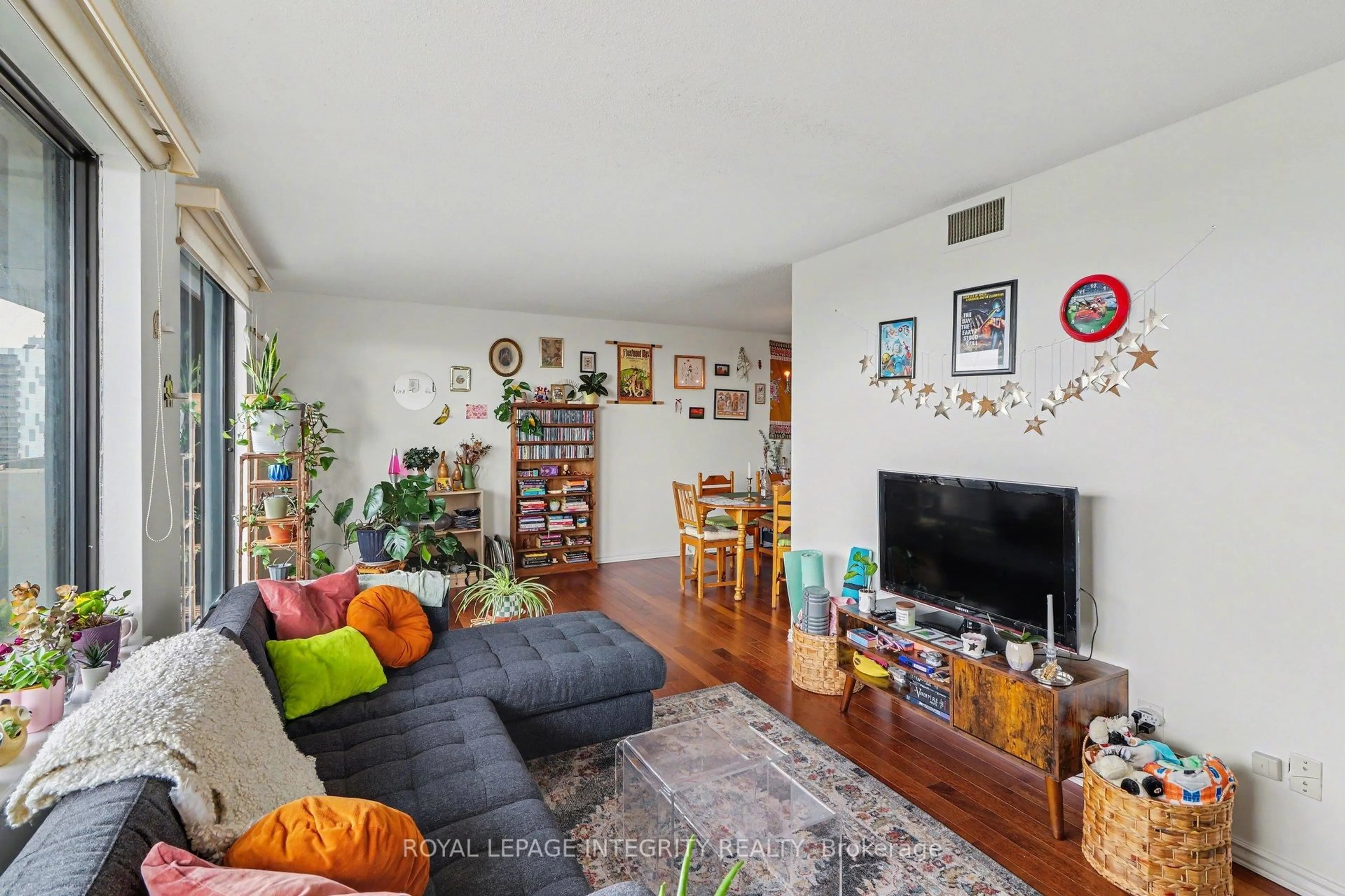 Living room with furniture, unknown for 470 Laurier Ave #PH2104, Ottawa Ontario K1R 7W9