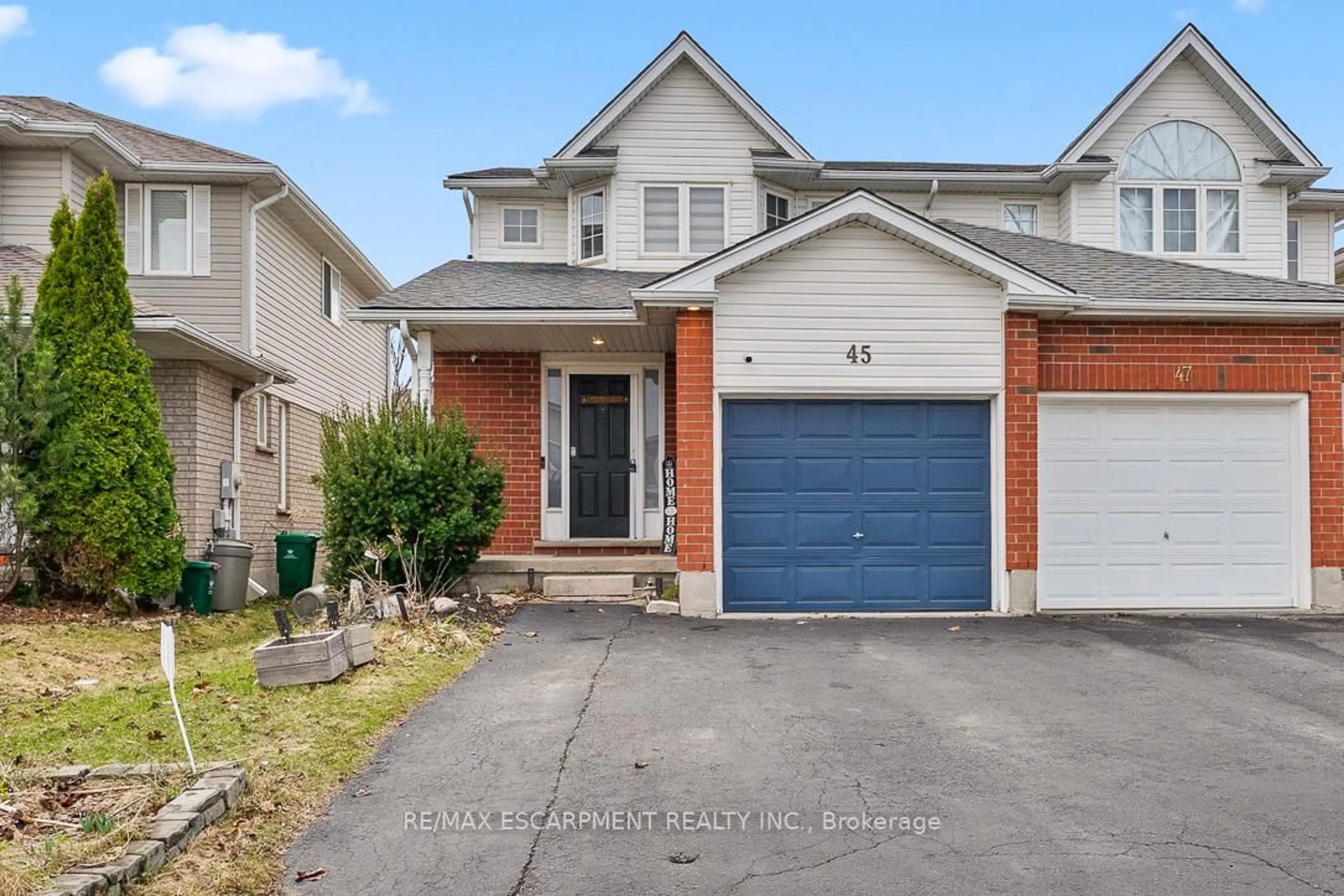 Unknown for 45 Hawkins Dr, Cambridge Ontario N1T 1Z7