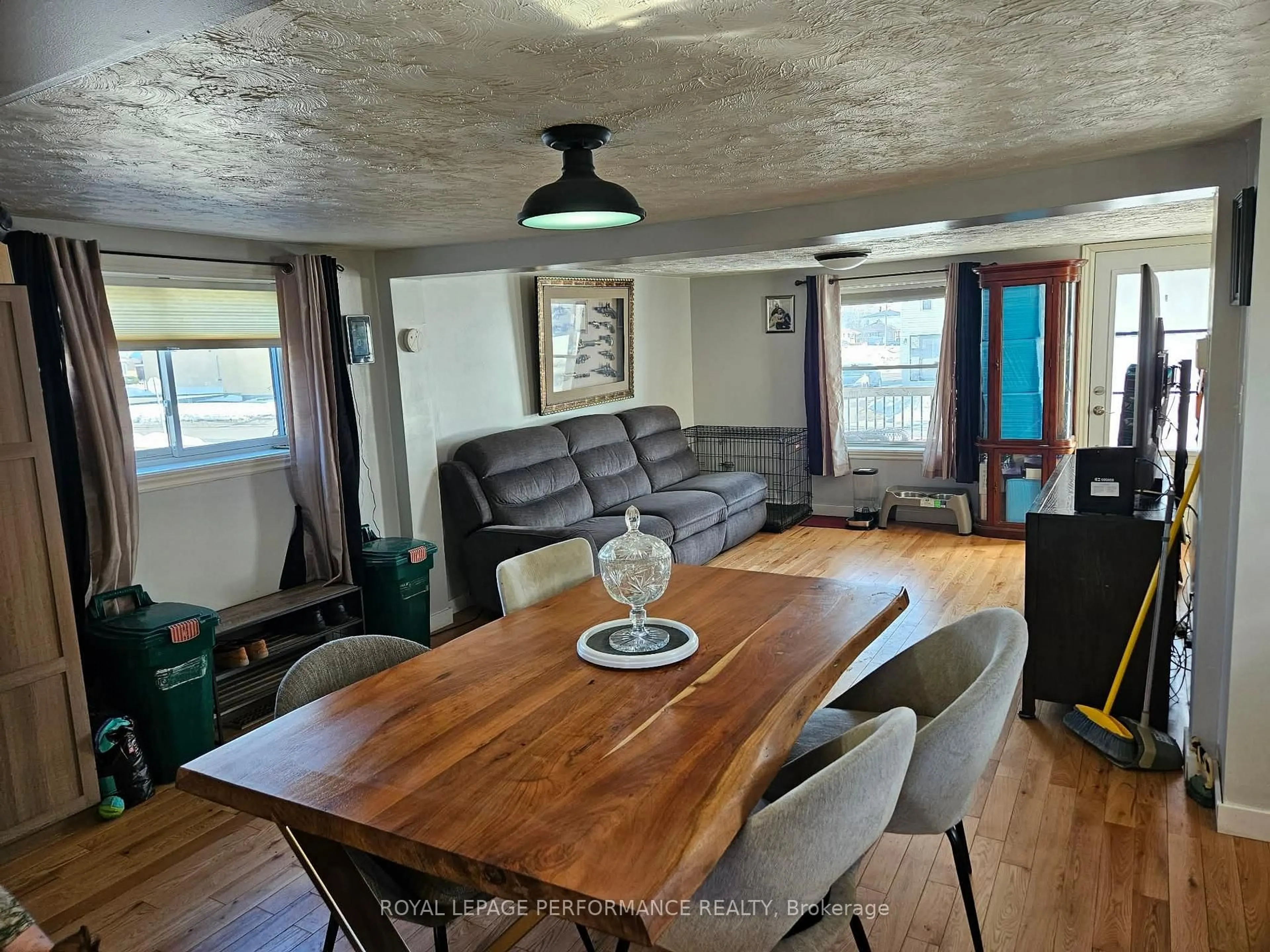 A pic of a room for 117 Sunnyside Ave, Cornwall Ontario K6H 3C9