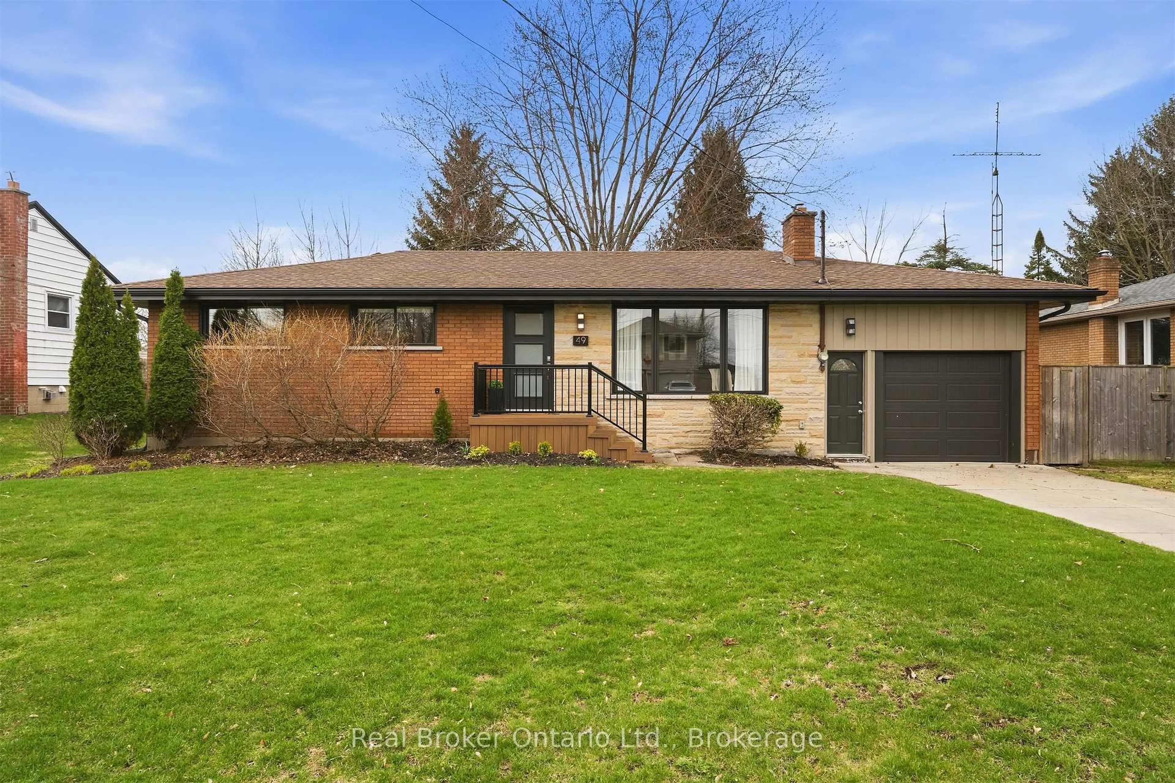 Home with brick exterior material, street for 49 Stirling St, Haldimand Ontario N3W 1J4