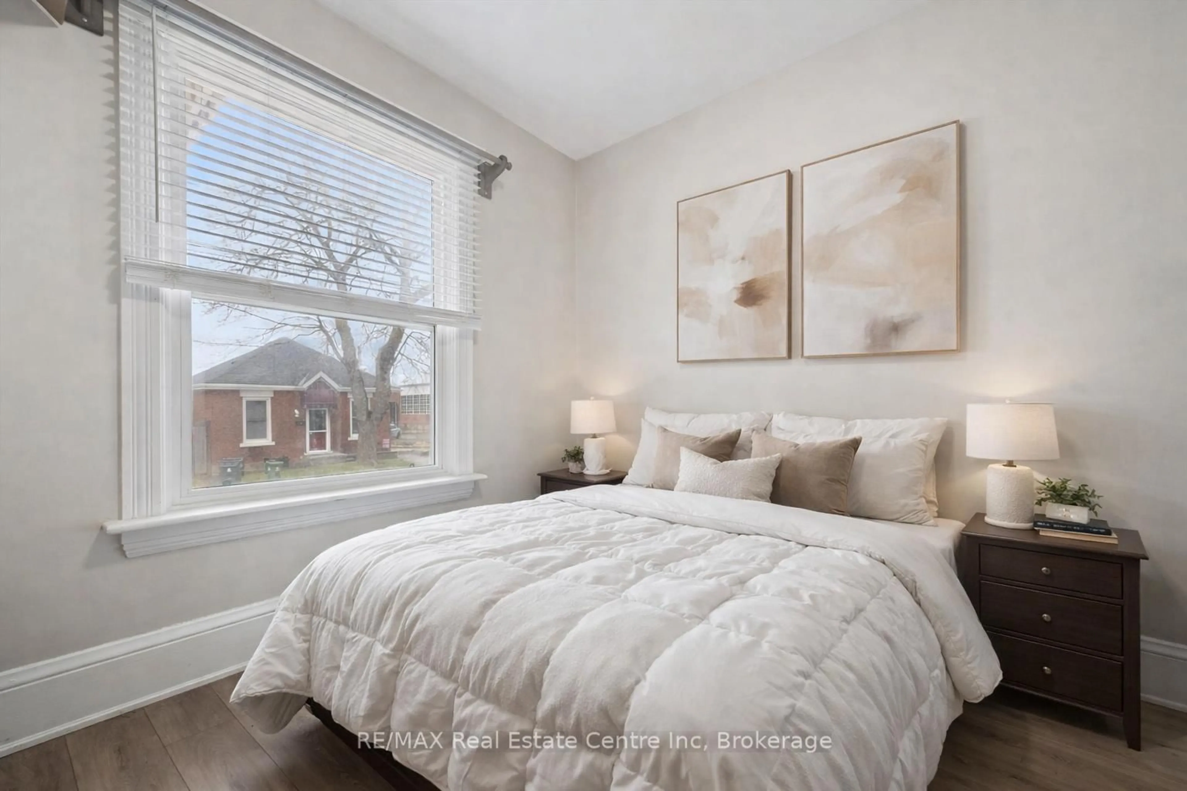 Bedroom with bed, unknown for 29 Crimea St, Guelph Ontario N1H 2Y5