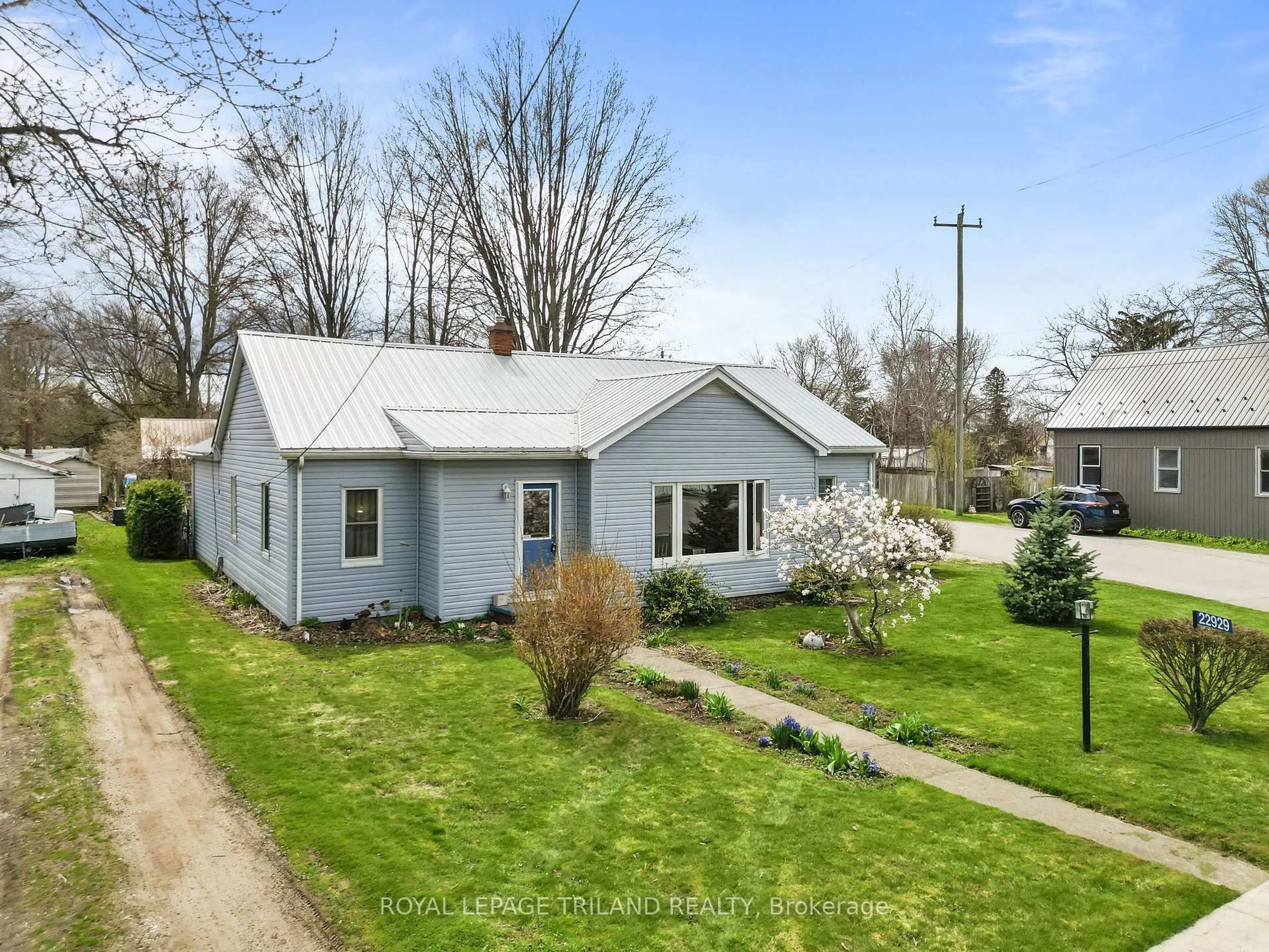 A pic from outside/outdoor area/front of a property/back of a property/a pic from drone, street for 22929 Hagerty Rd, Newbury Ontario N0L 1Z0