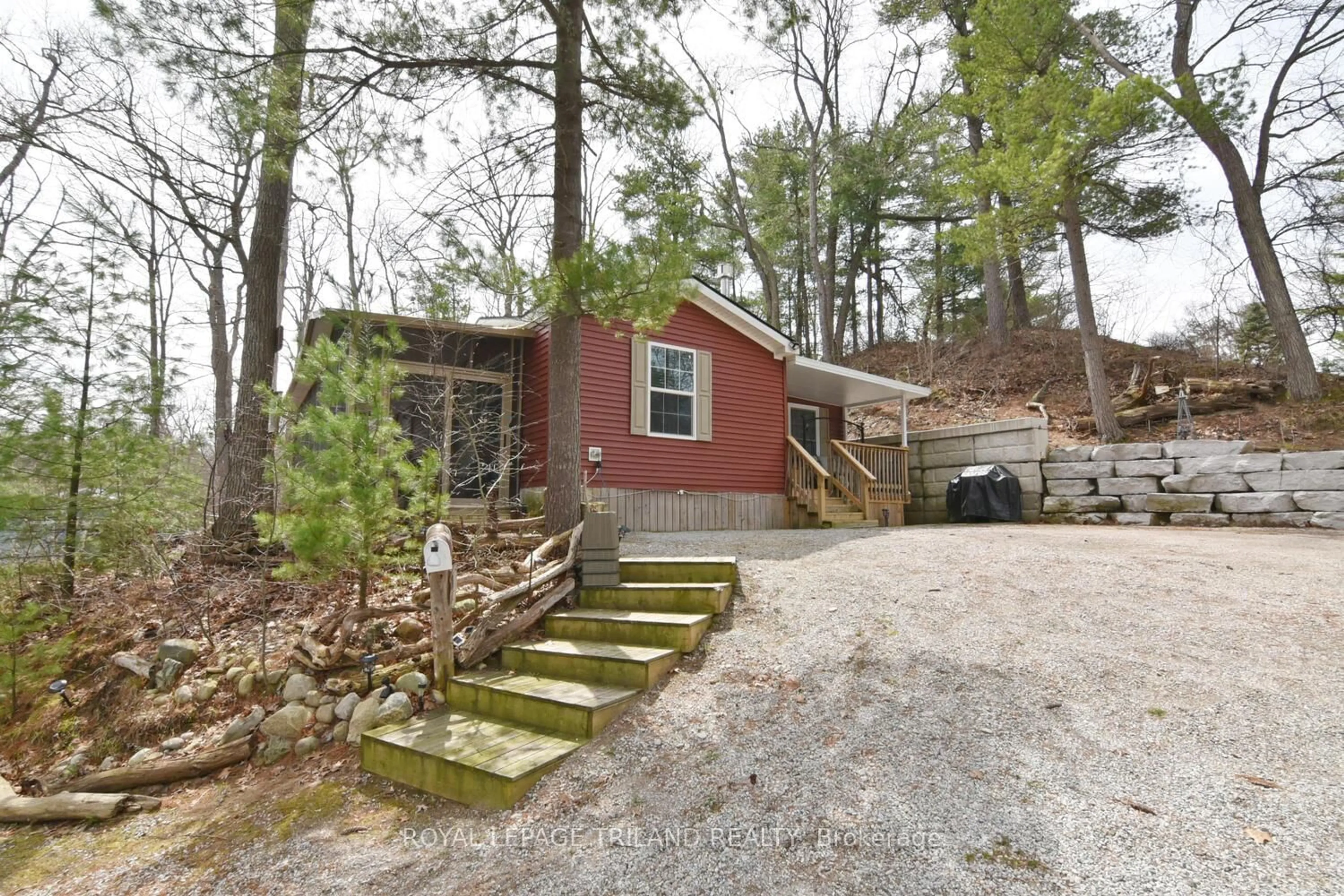 Unknown for 9826 Northville Cres #18, Lambton Shores Ontario N0M 2N0