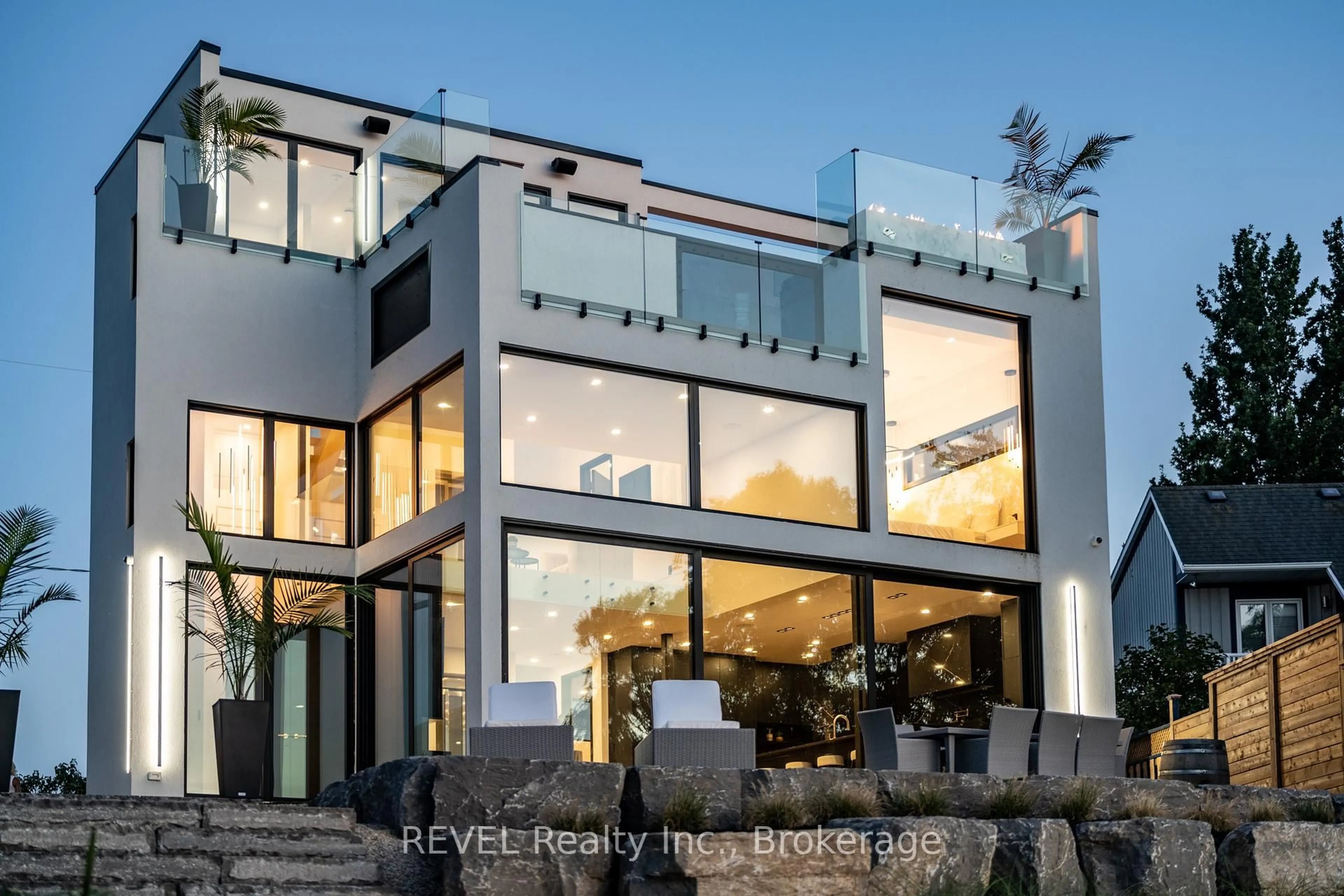 Unknown for 6 Firelane 11a St, Niagara-on-the-Lake Ontario L0S 1J0