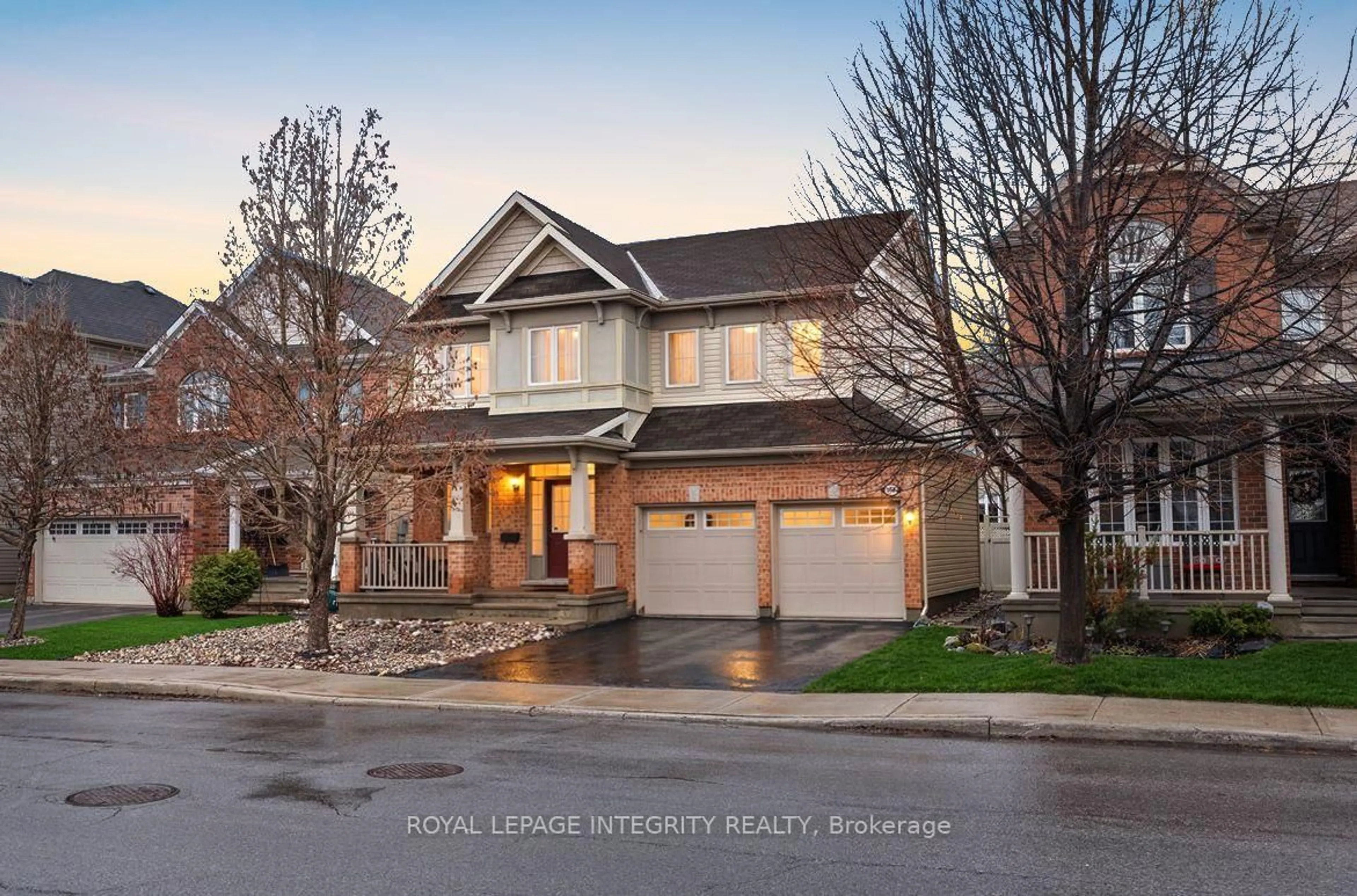 Home with brick exterior material, street for 638 Rosehill Ave, Ottawa Ontario K2S 0K2