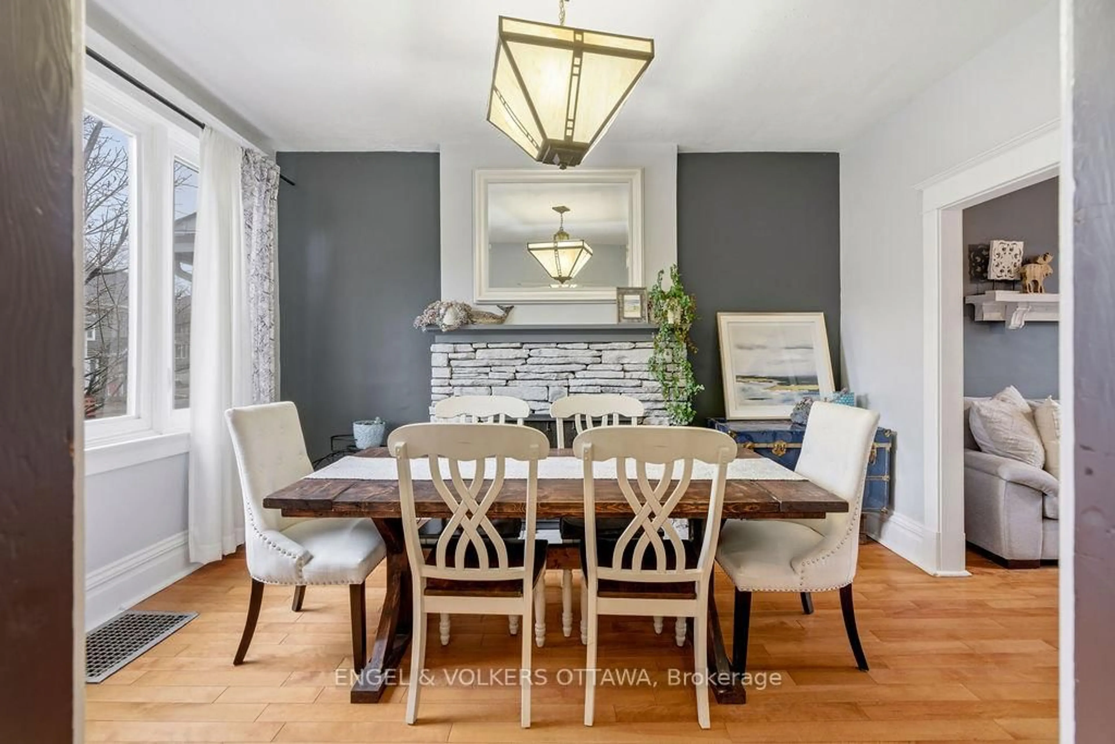 Dining room, unknown for 475 Kent St, Ottawa Ontario K2P 2B6