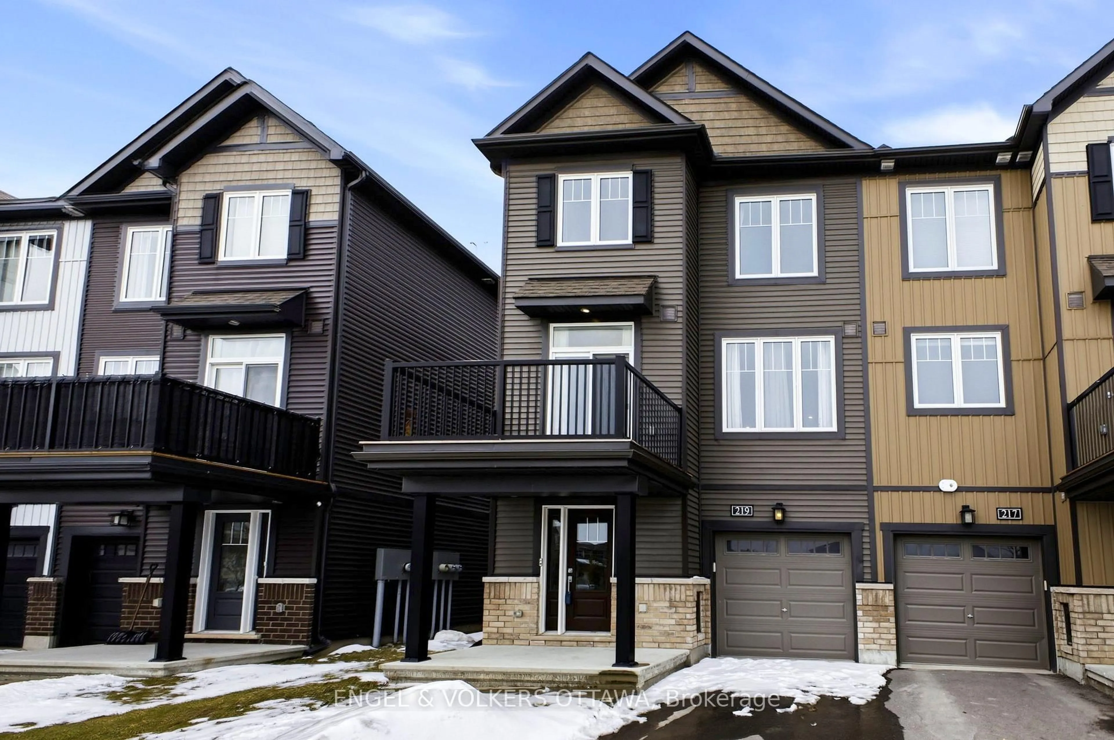 Unknown for 219 Liebe Terr, Ottawa Ontario K2J 6R9