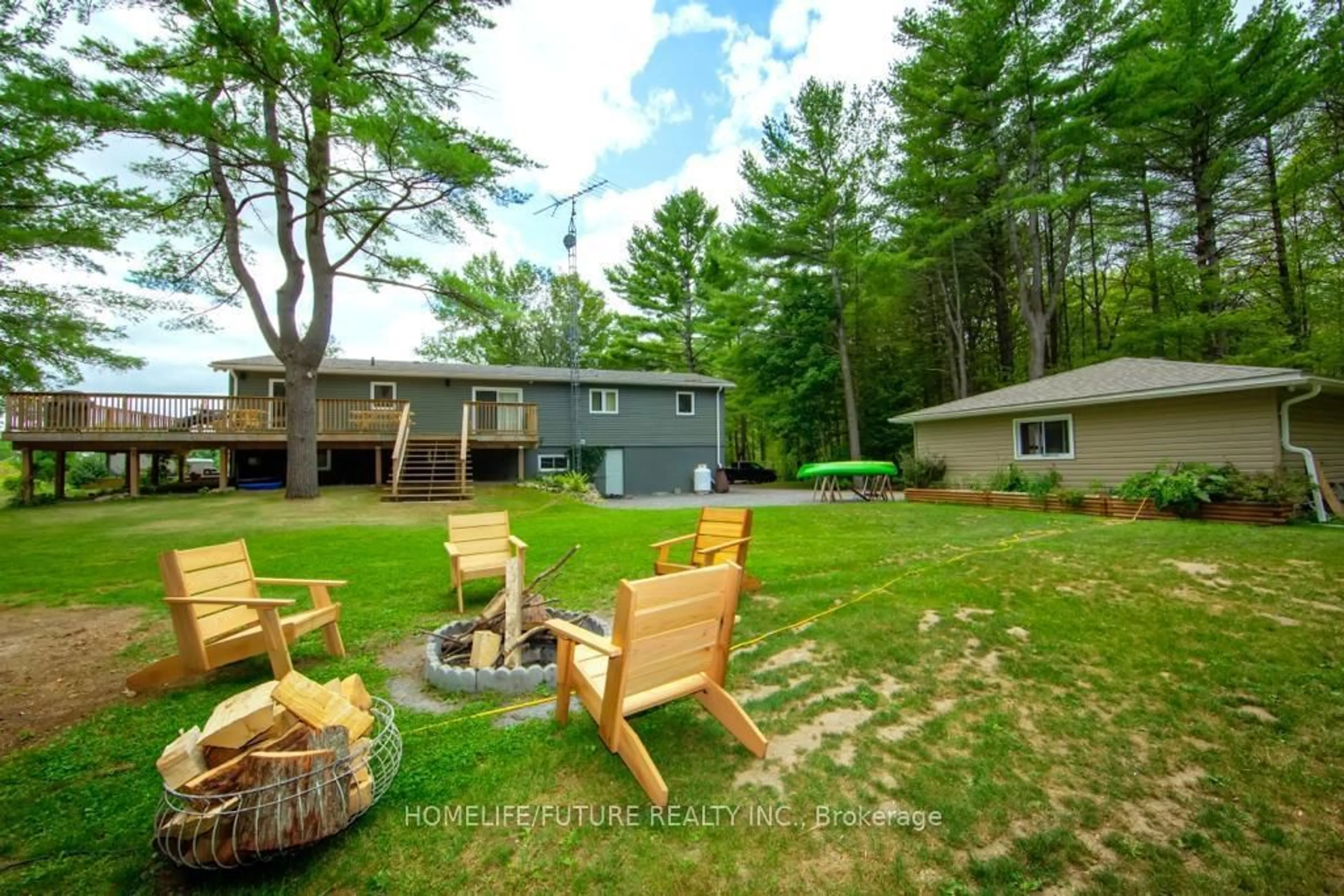 Patio, forest/trees view for 1559 North Belmont Concession, Havelock-Belmont-Methuen Ontario K0L 1Z0