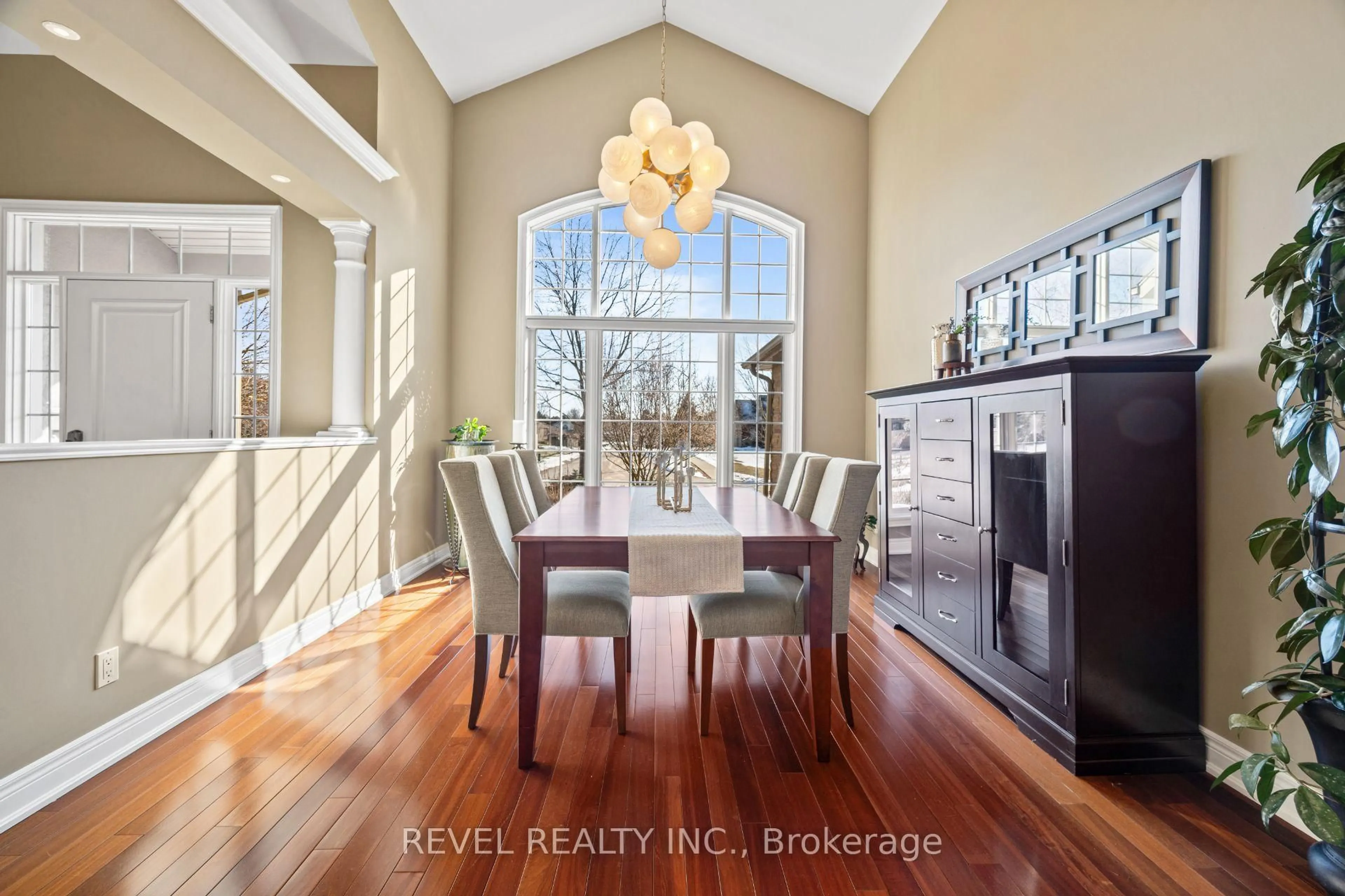 Dining room, unknown for 15 Mansfield Dr, Pelham Ontario L0S 1C0