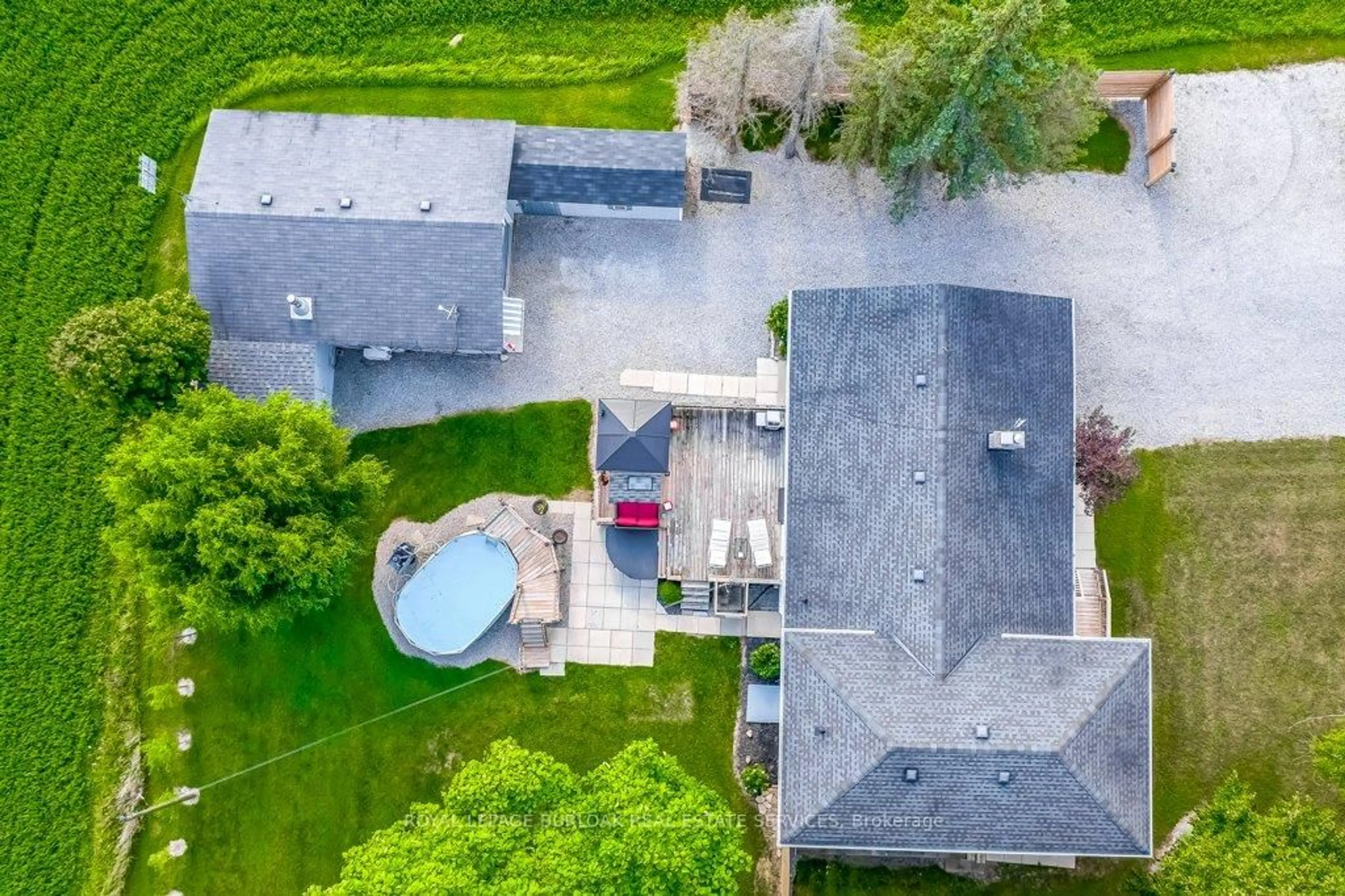 A pic from outside/outdoor area/front of a property/back of a property/a pic from drone, unknown for 1350 Concession 9 Rd, Haldimand Ontario N0A 1H0