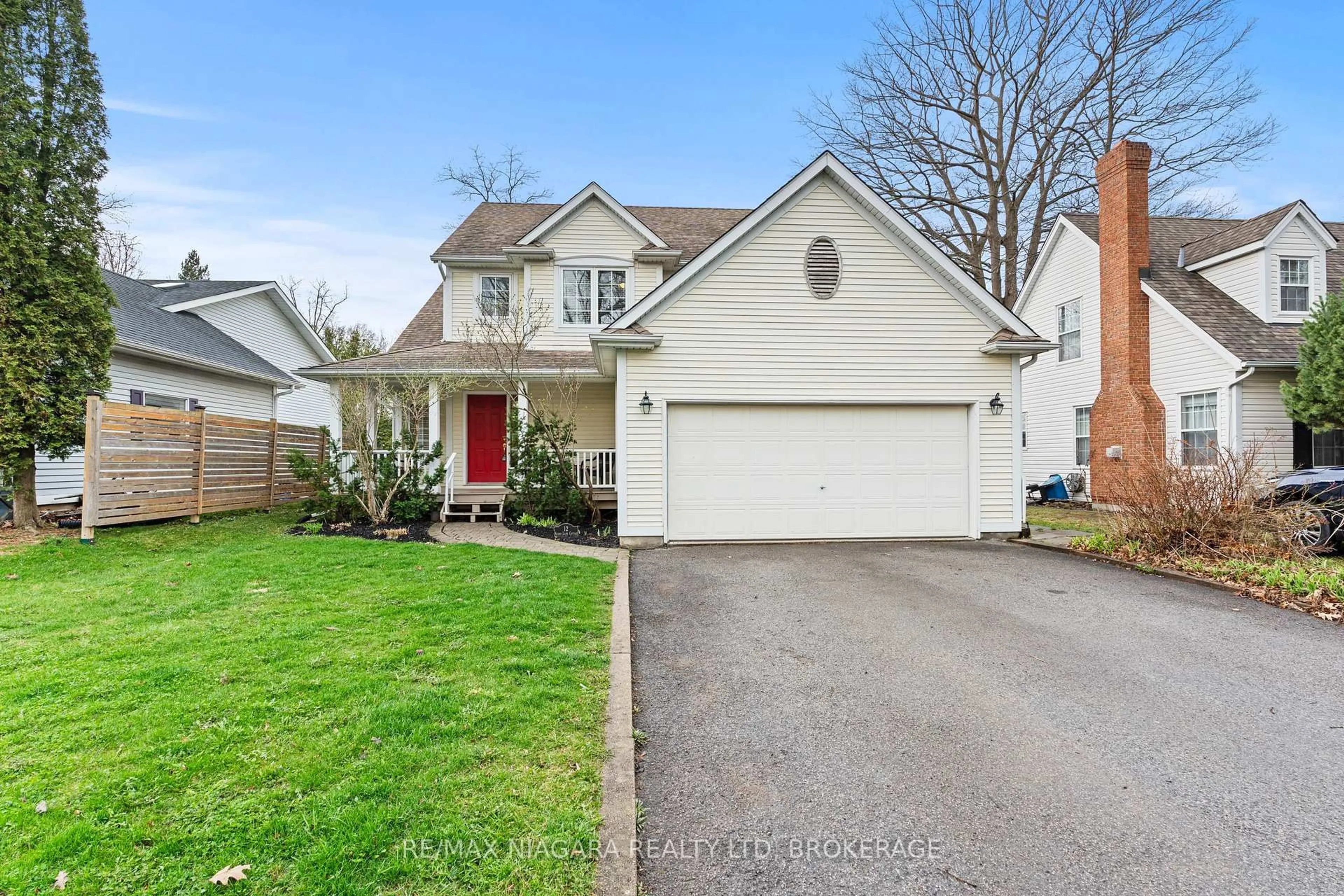 Unknown for 12 OAK Dr, Niagara-on-the-Lake Ontario L0S 1J0