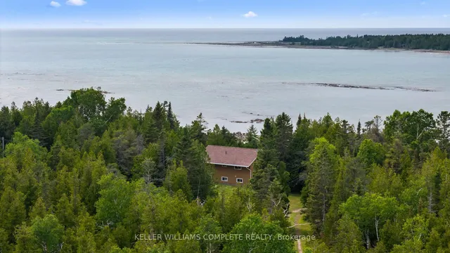 1020 Dorcas Bay Rd, Northern Bruce Peninsula 2