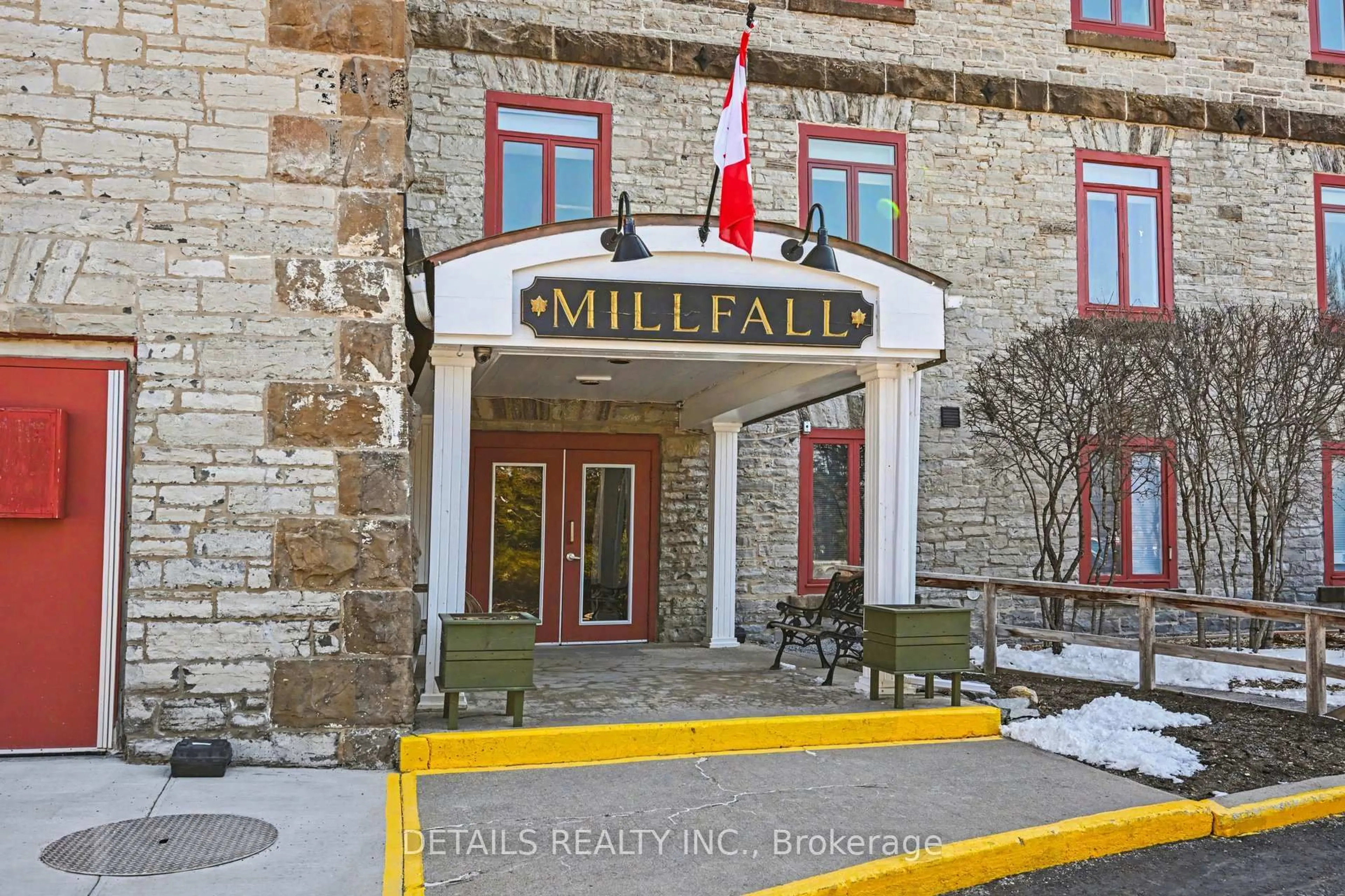 Lobby for 1 Rosamond St #311, Almonte Ontario K0A 1A0