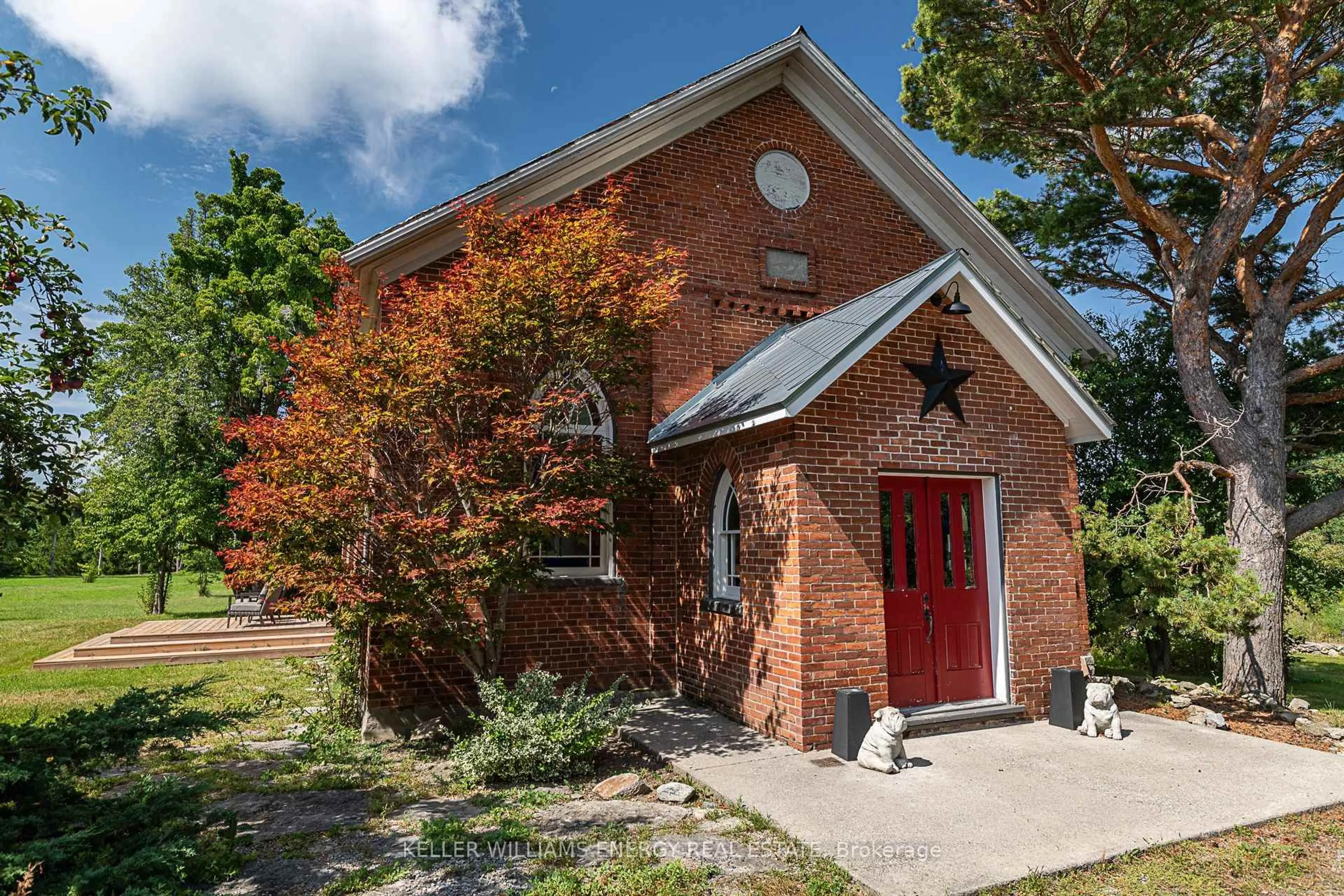 Home with brick exterior material, building for 1637 Highway 62, Prince Edward County Ontario K0K 1G0