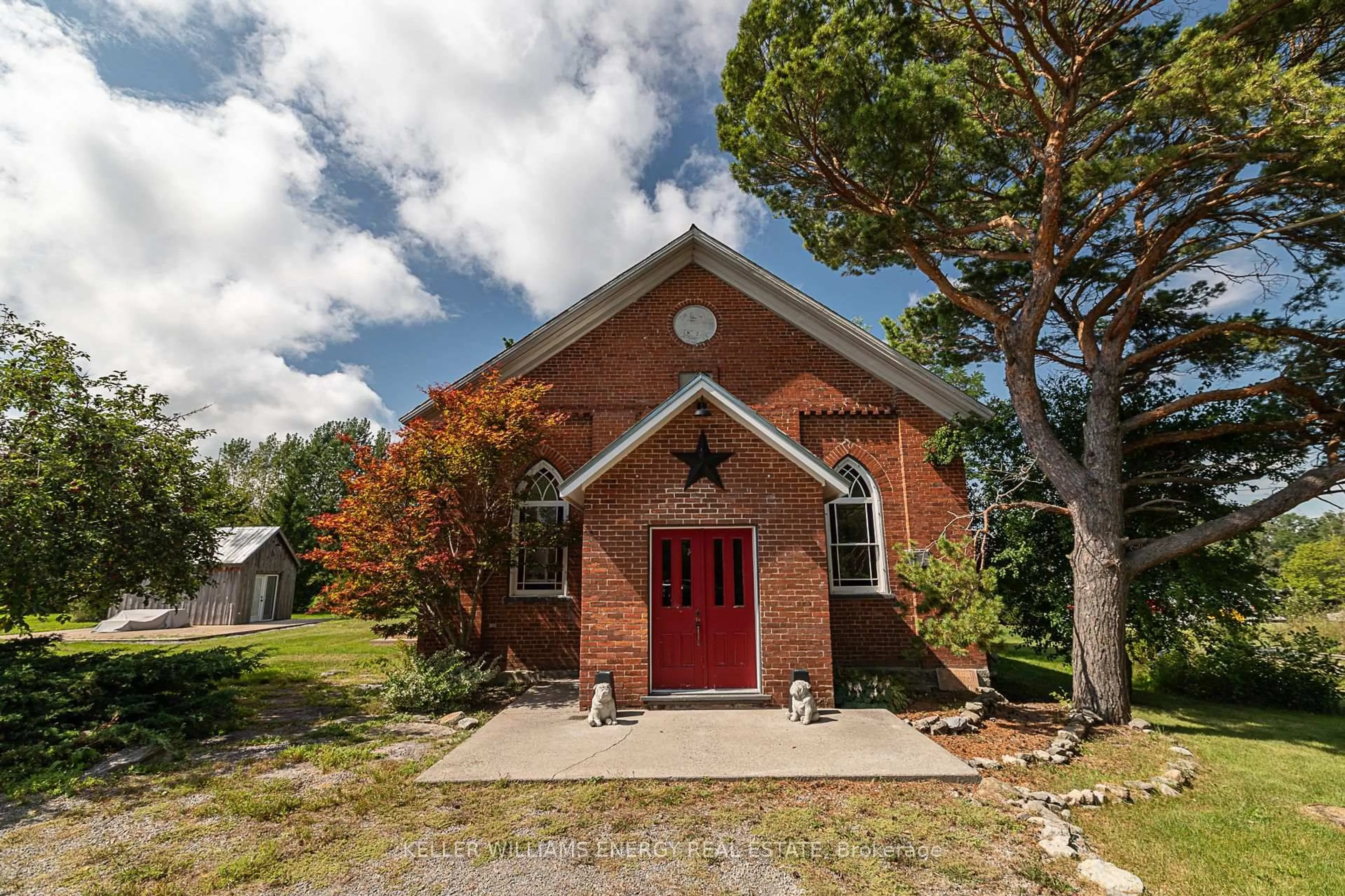 Home with brick exterior material, building for 1637 Highway 62, Prince Edward County Ontario K0K 1G0