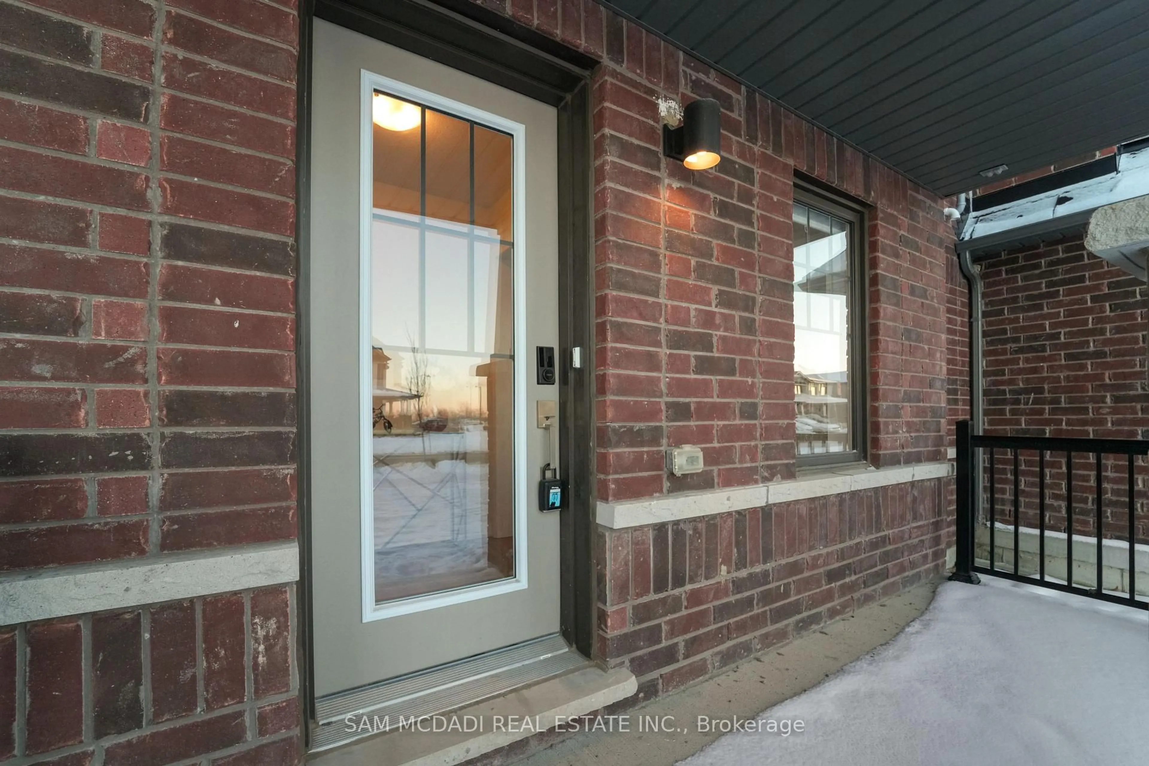 Home with brick exterior material, street for 185 Bedrock Dr #13, Hamilton Ontario L8J 0M5