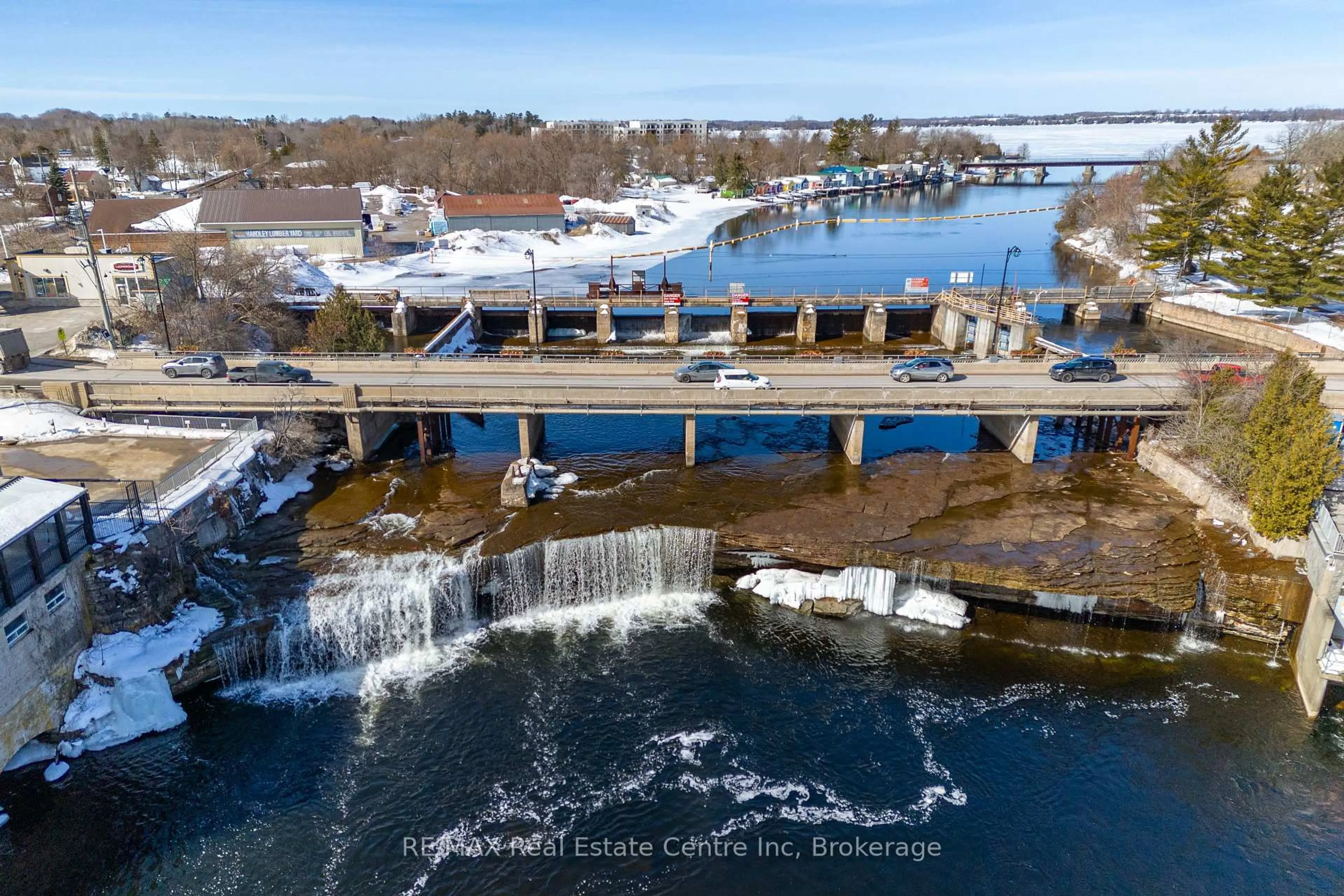 A pic from outside/outdoor area/front of a property/back of a property/a pic from drone, water/lake/river/ocean view for 24 Lindsay St, Kawartha Lakes Ontario K0M 1N0